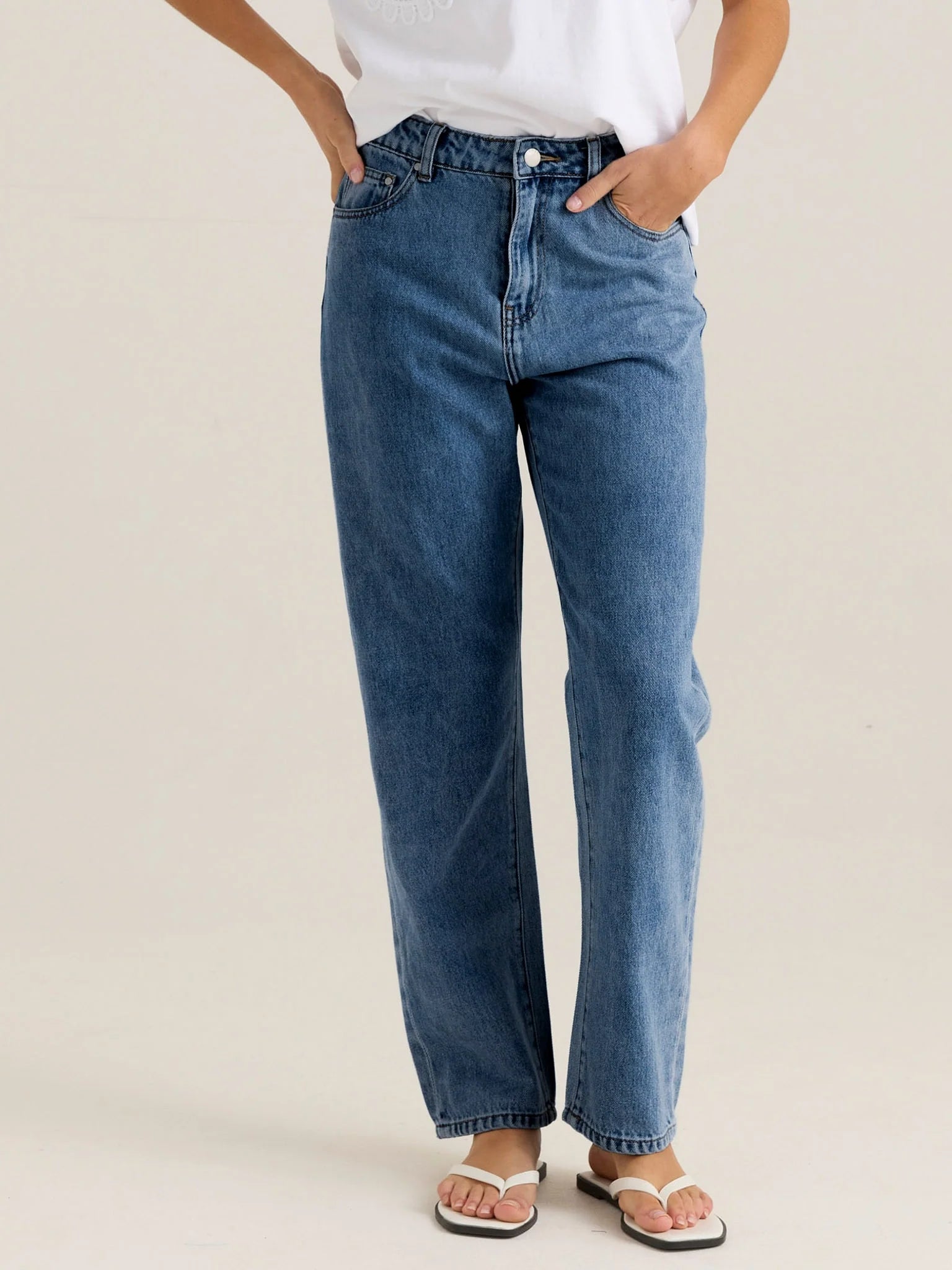 Kalani Straight Leg Jean - 90's Blue Wash