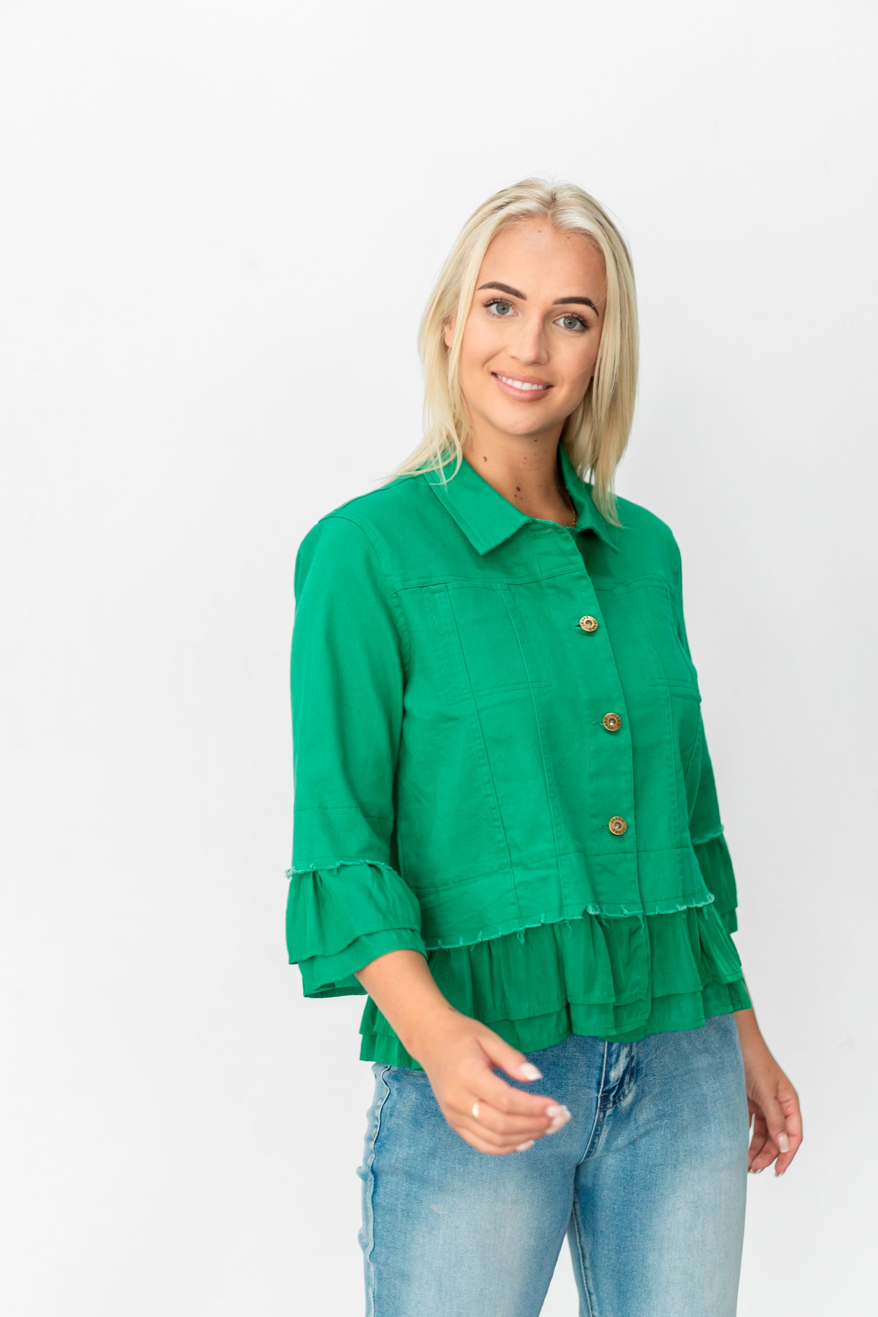 IN FRILL DENIM JACKET