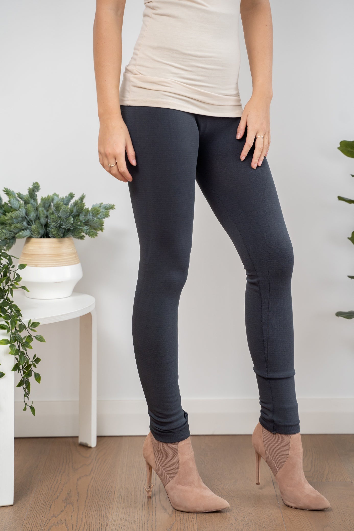 BASIC LEGGINGS