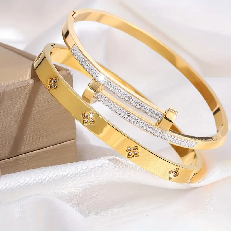 LUCKY FLOWER BRACELET SET