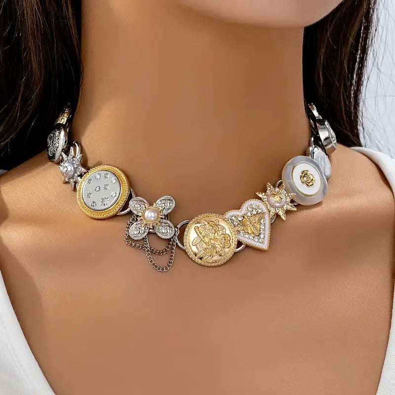 HEART FLORAL CHOCKER