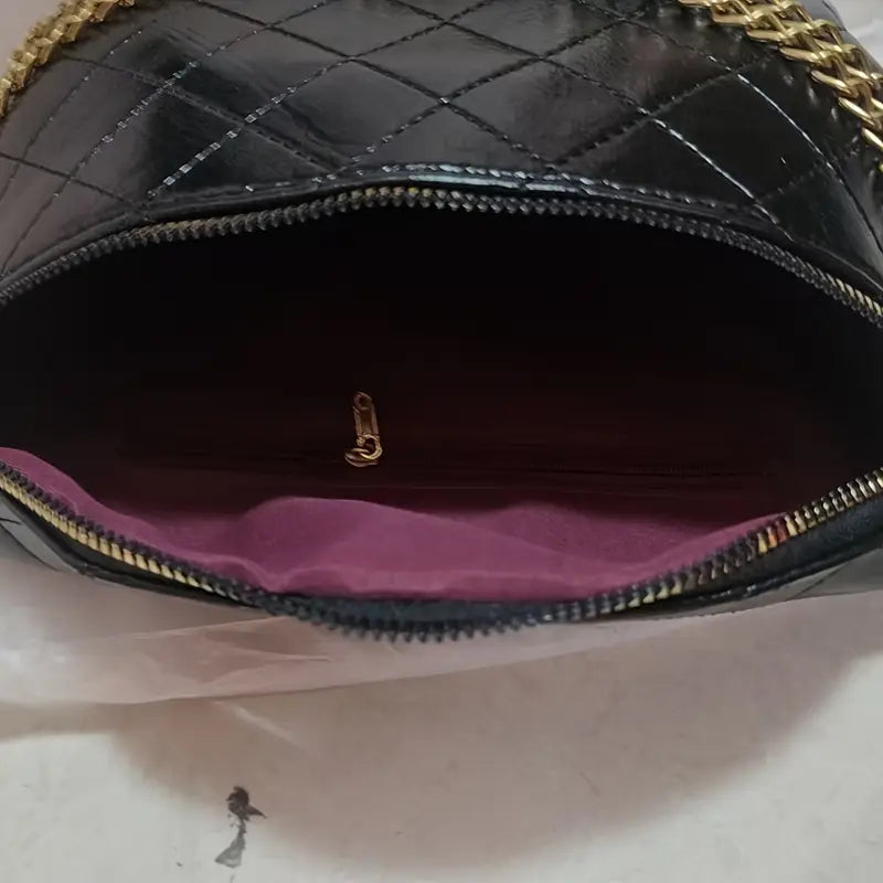 BODY BAG WITH CHAIN DECO