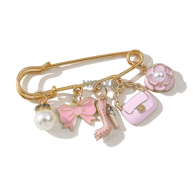 CC BROOCH PIN 2.0