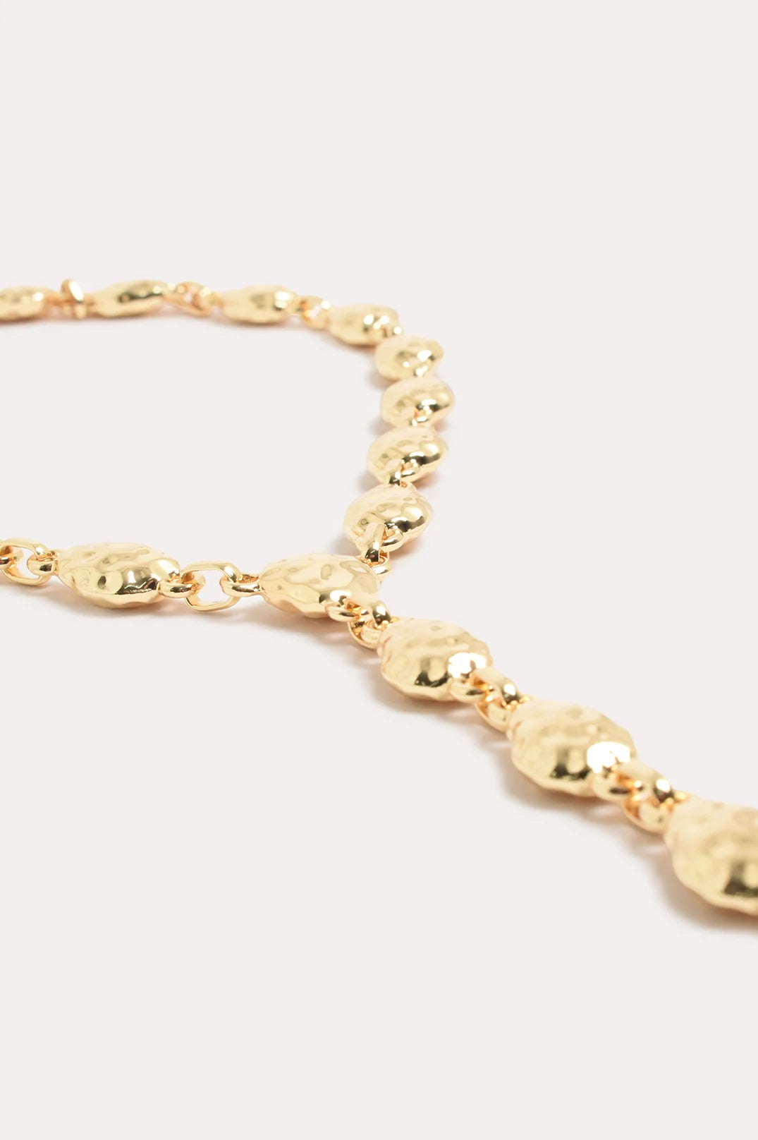 Metal Pod Y Necklace