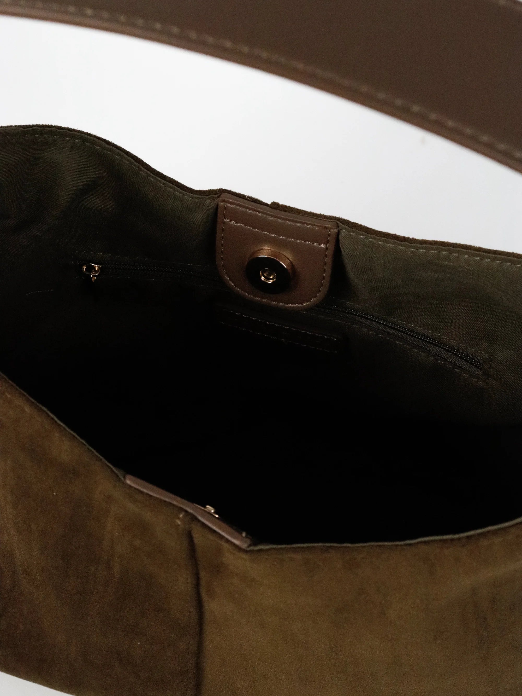 Remy Suede Shoulder Bag in Olive