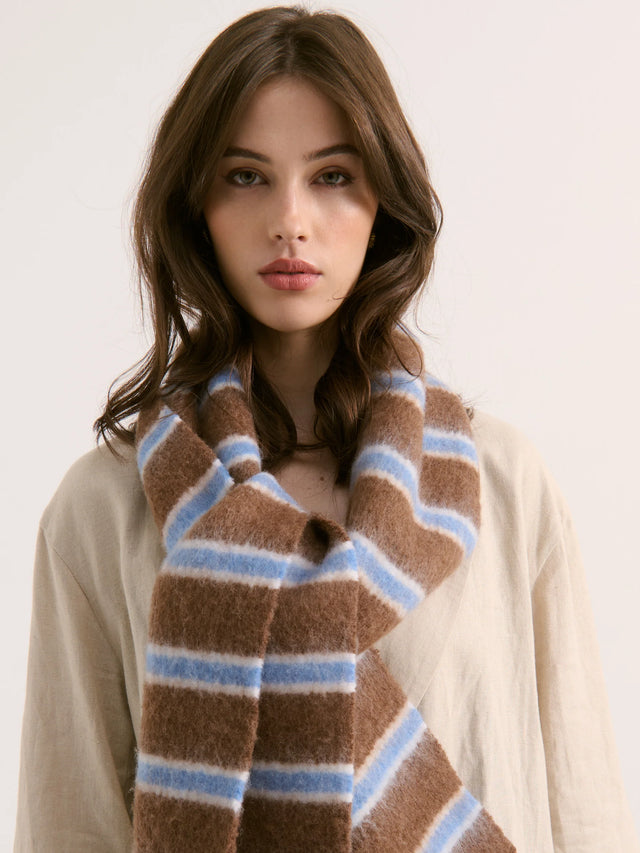 Basset Stripe Fluffy Scarf