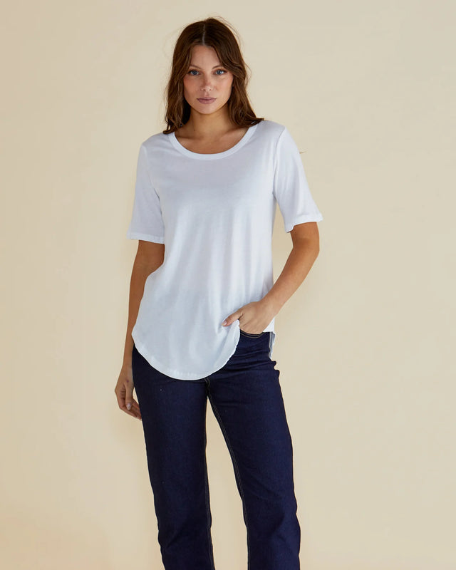 ARIANA TEE