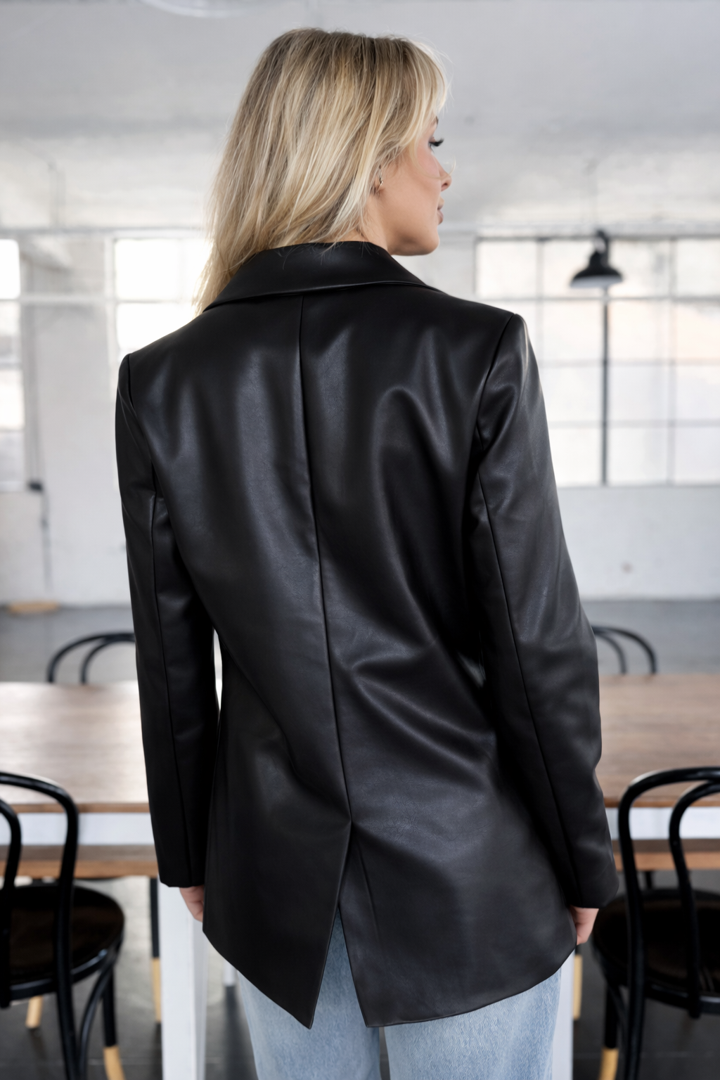 FAUX LEATHER BLAZER