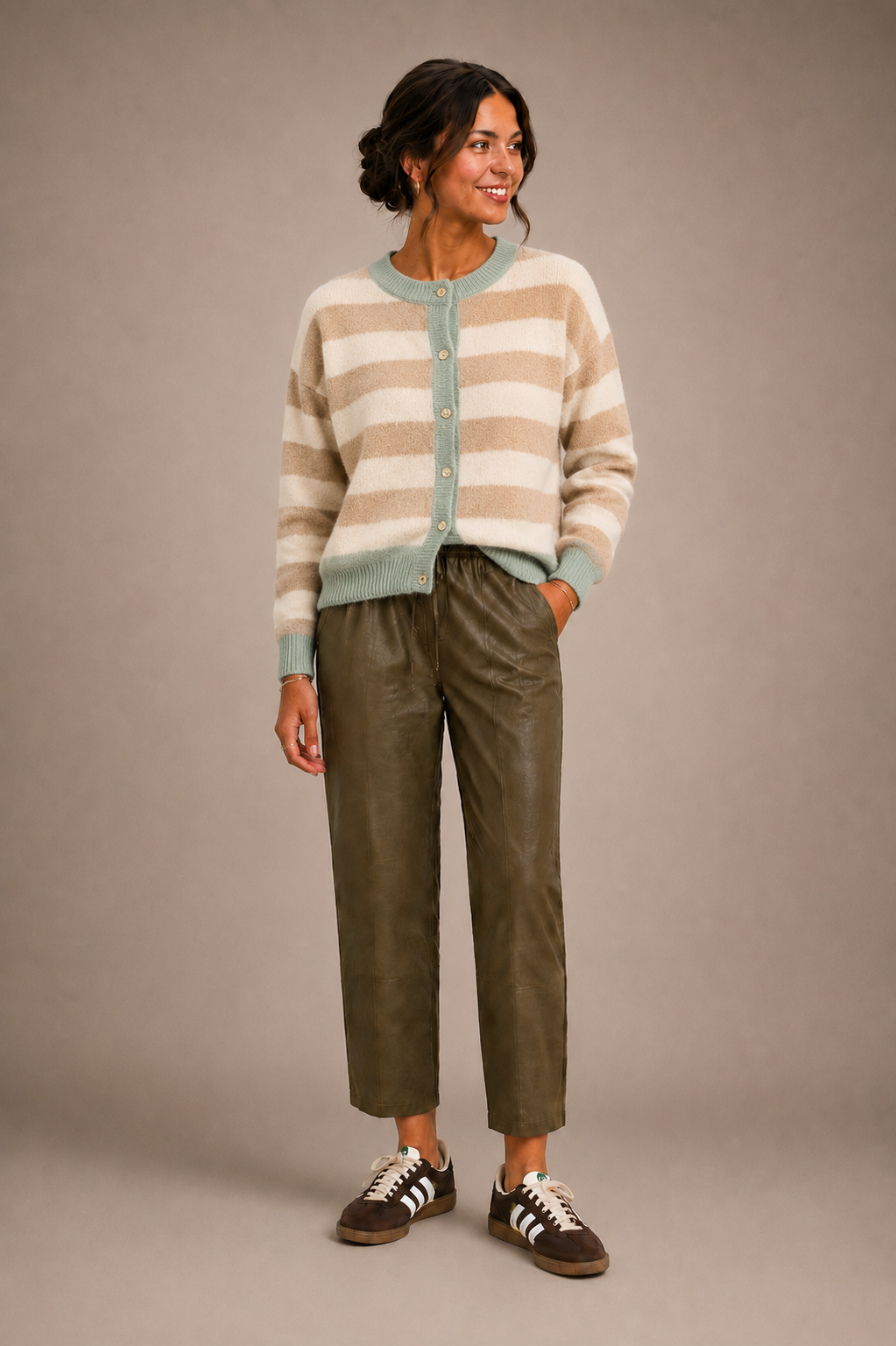 PLEATHER RELAXED PANTS