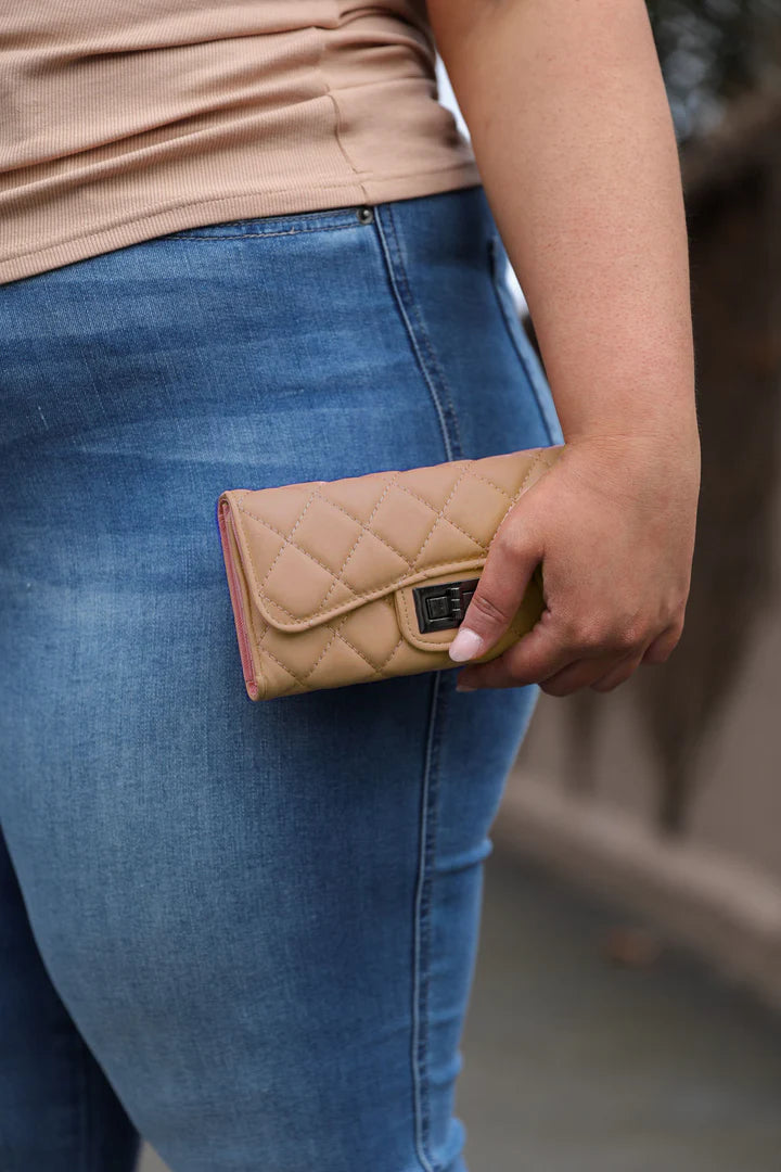 ELLA WALLET
