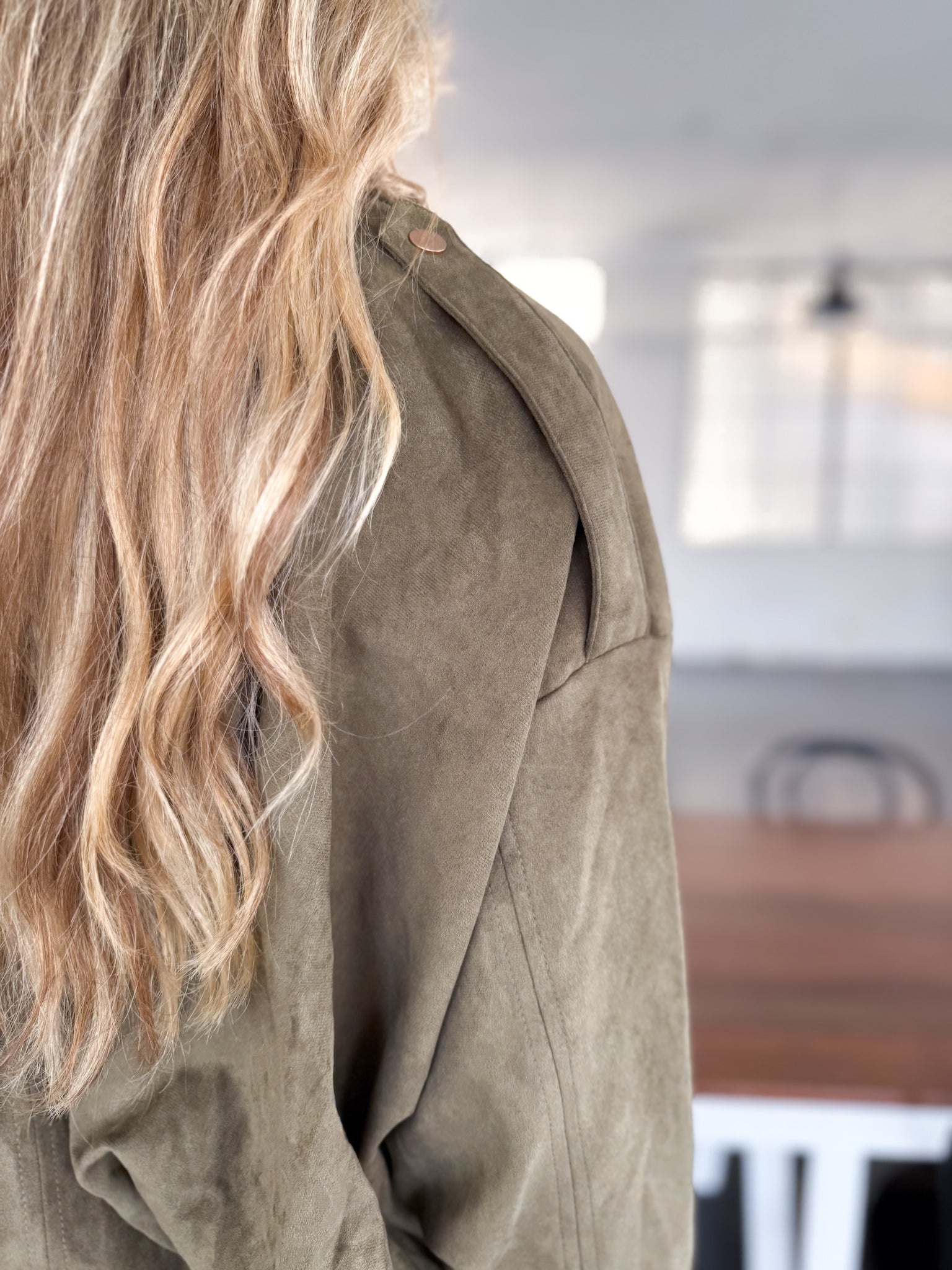 THE SUEDE BOMBER