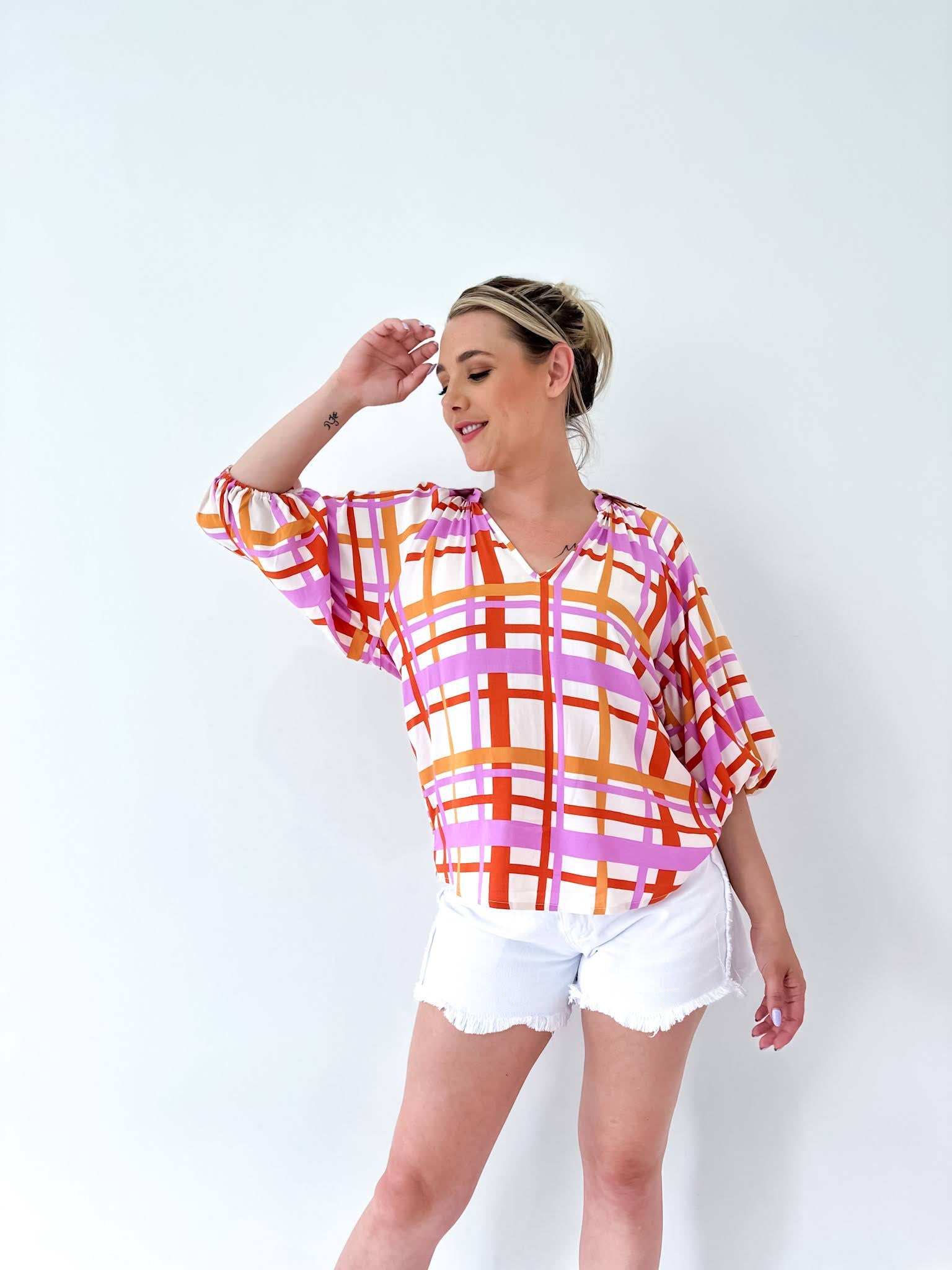 CLARA LINEAL PRINT BLOUSE