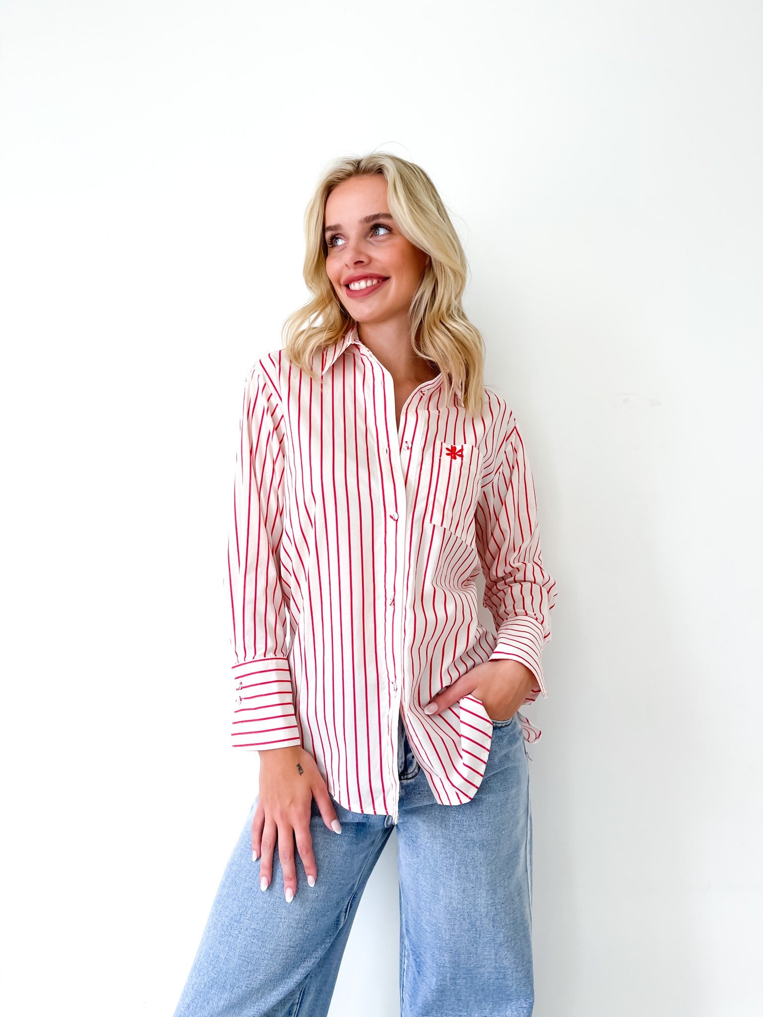 STRIPE FLOWER MOTIF SHIRT