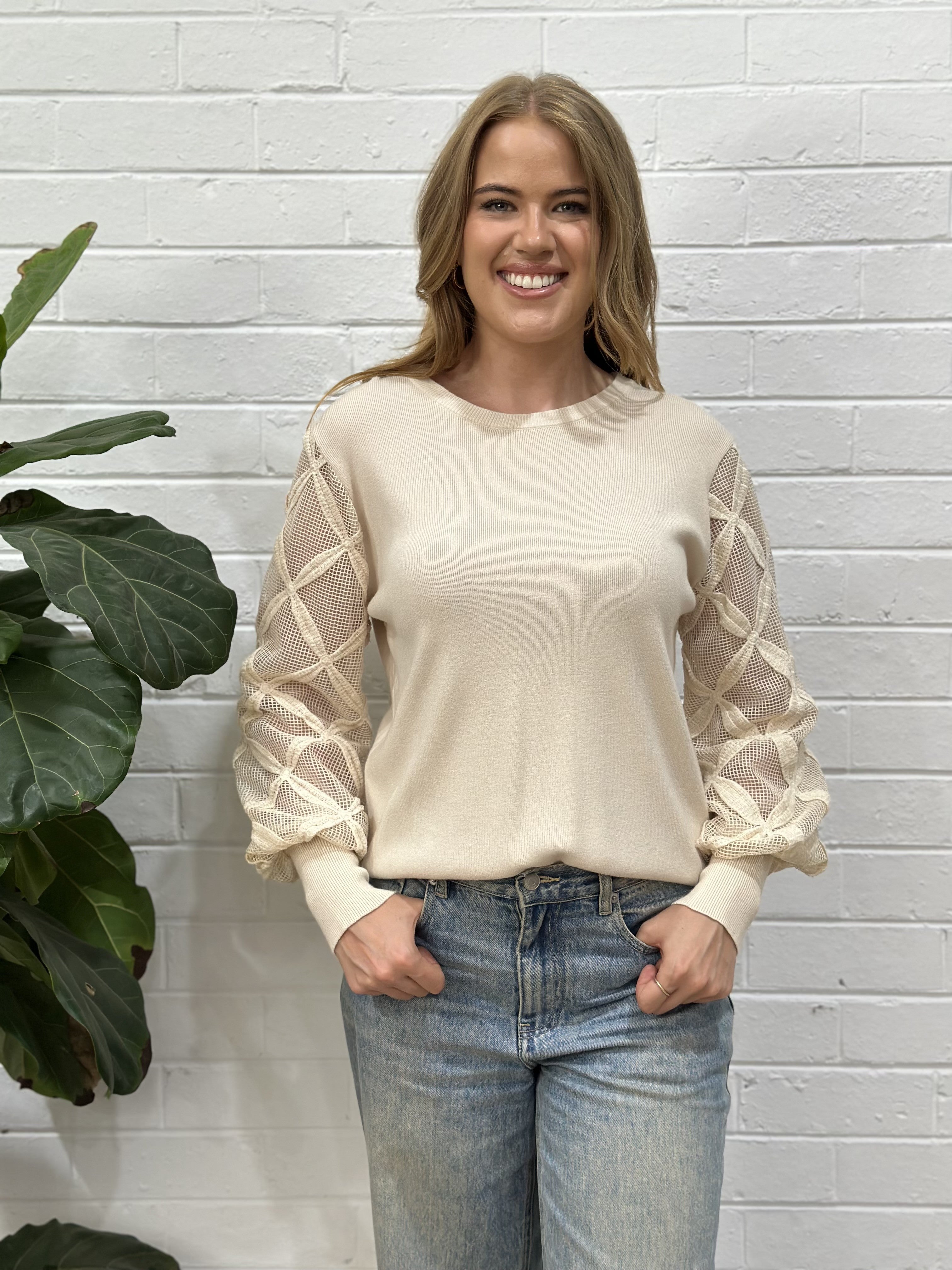 ZOE CONTRAST SLEEVE KNIT