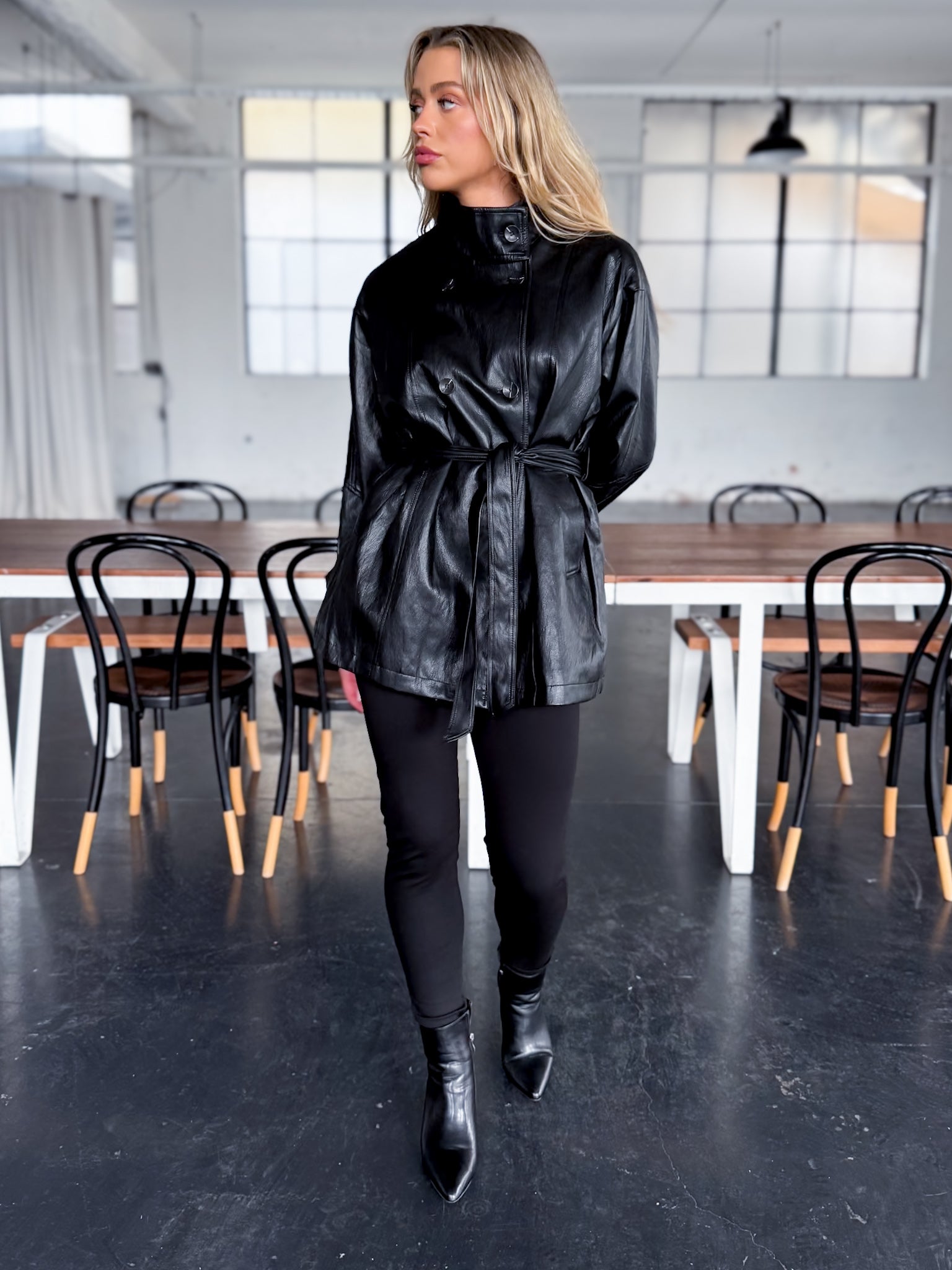 FUNNEL NECK PLEATHER JACKET