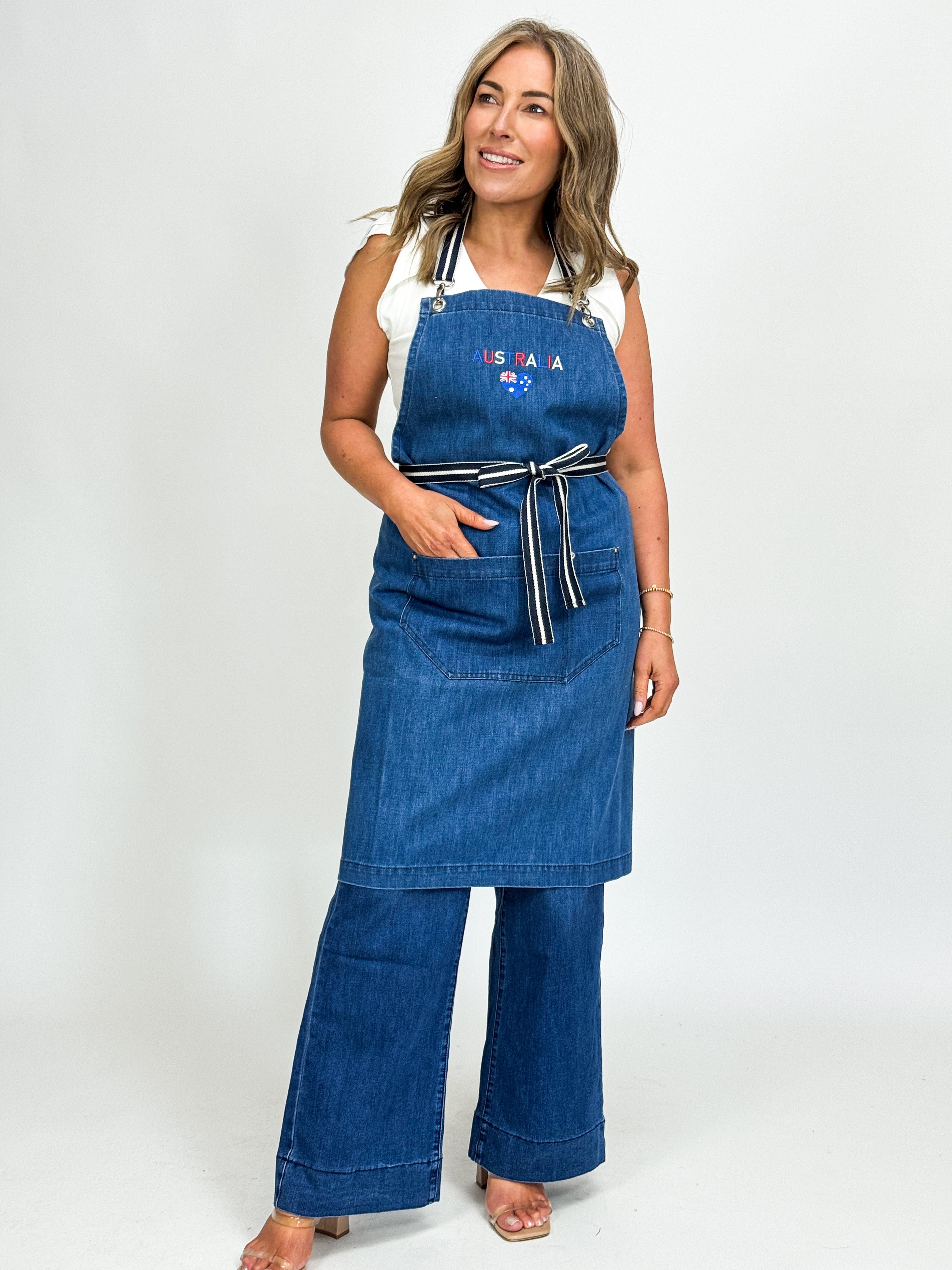 EMBROIDERED APRON- AUSTRALIA