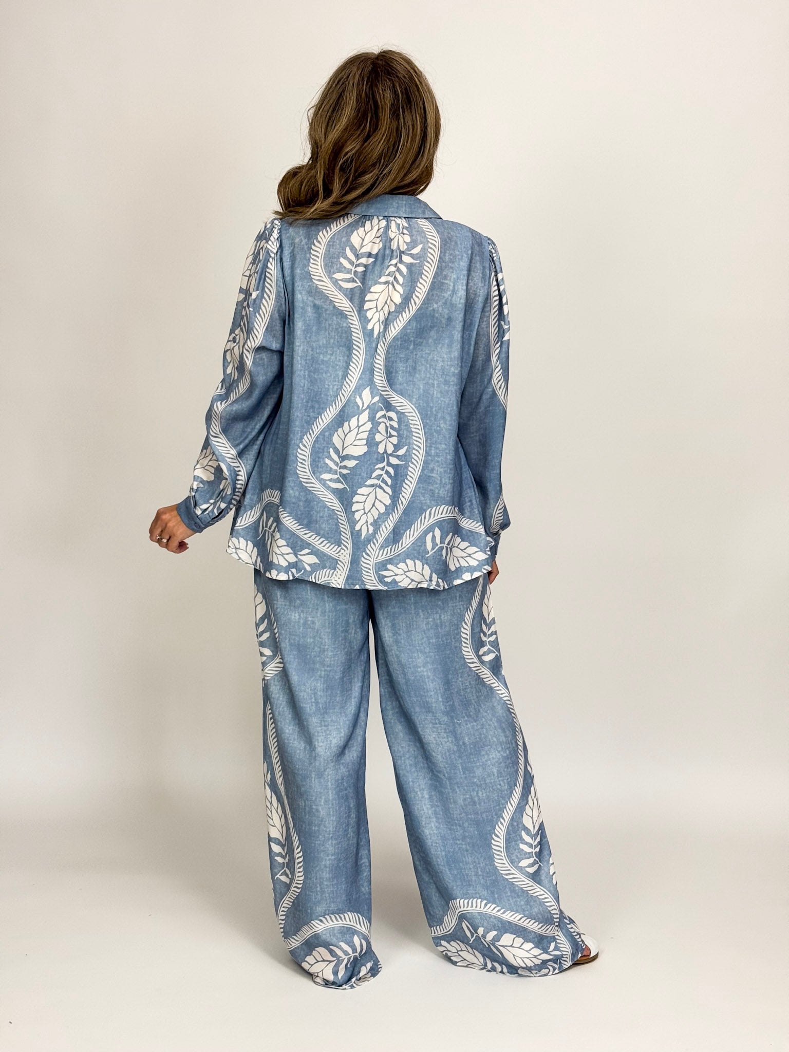 Olympus Shirt and Pants