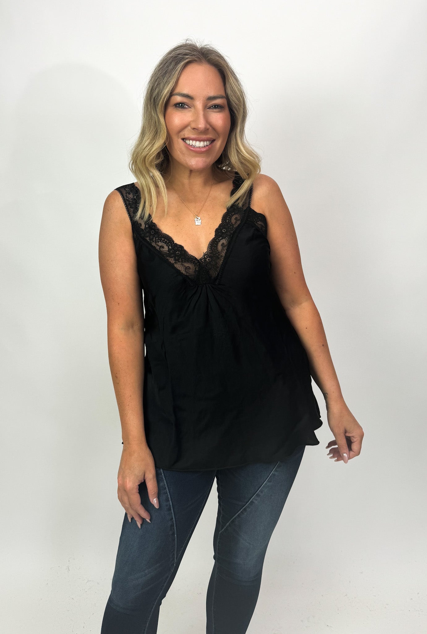 SILKY LACE CAMI