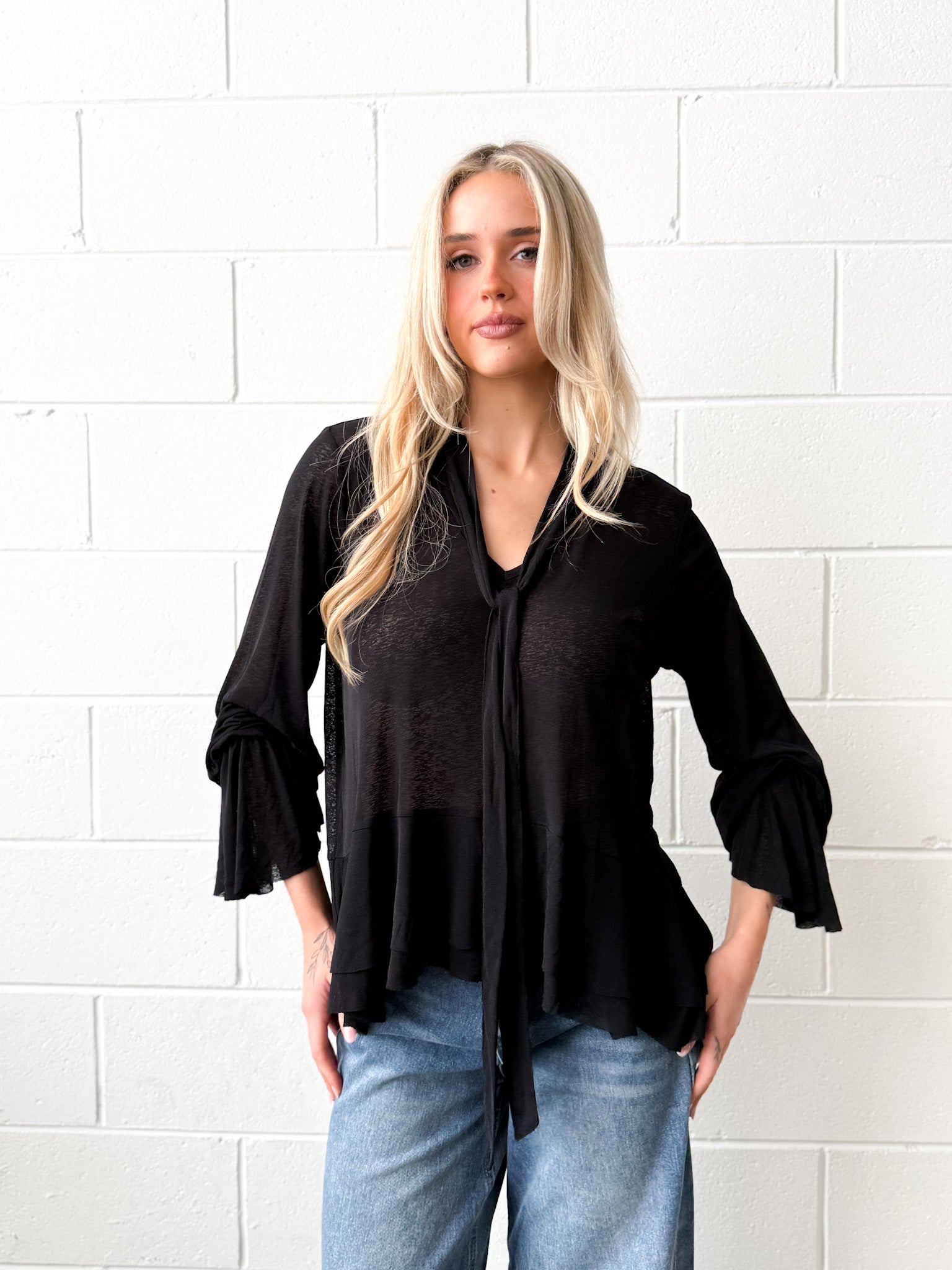 FRILLED TIE BLOUSE