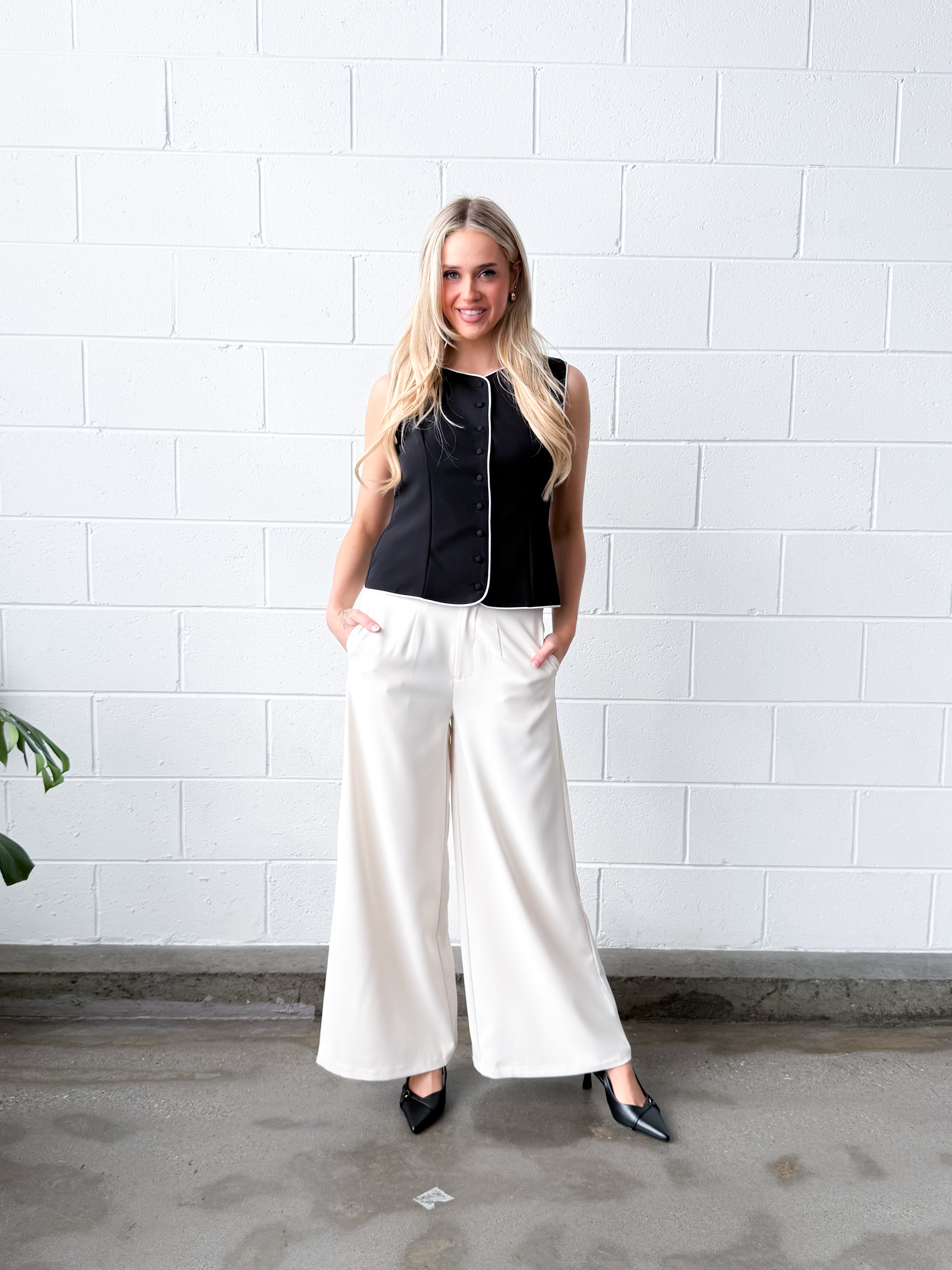 CLASSIC TRIM VEST