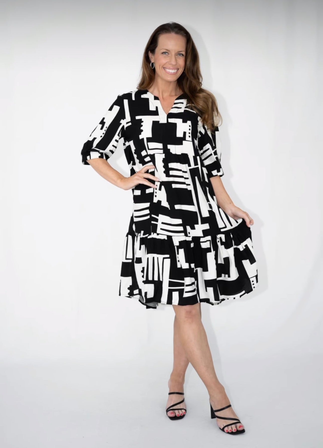 PUZZLE PIECE SMOCK DRESS