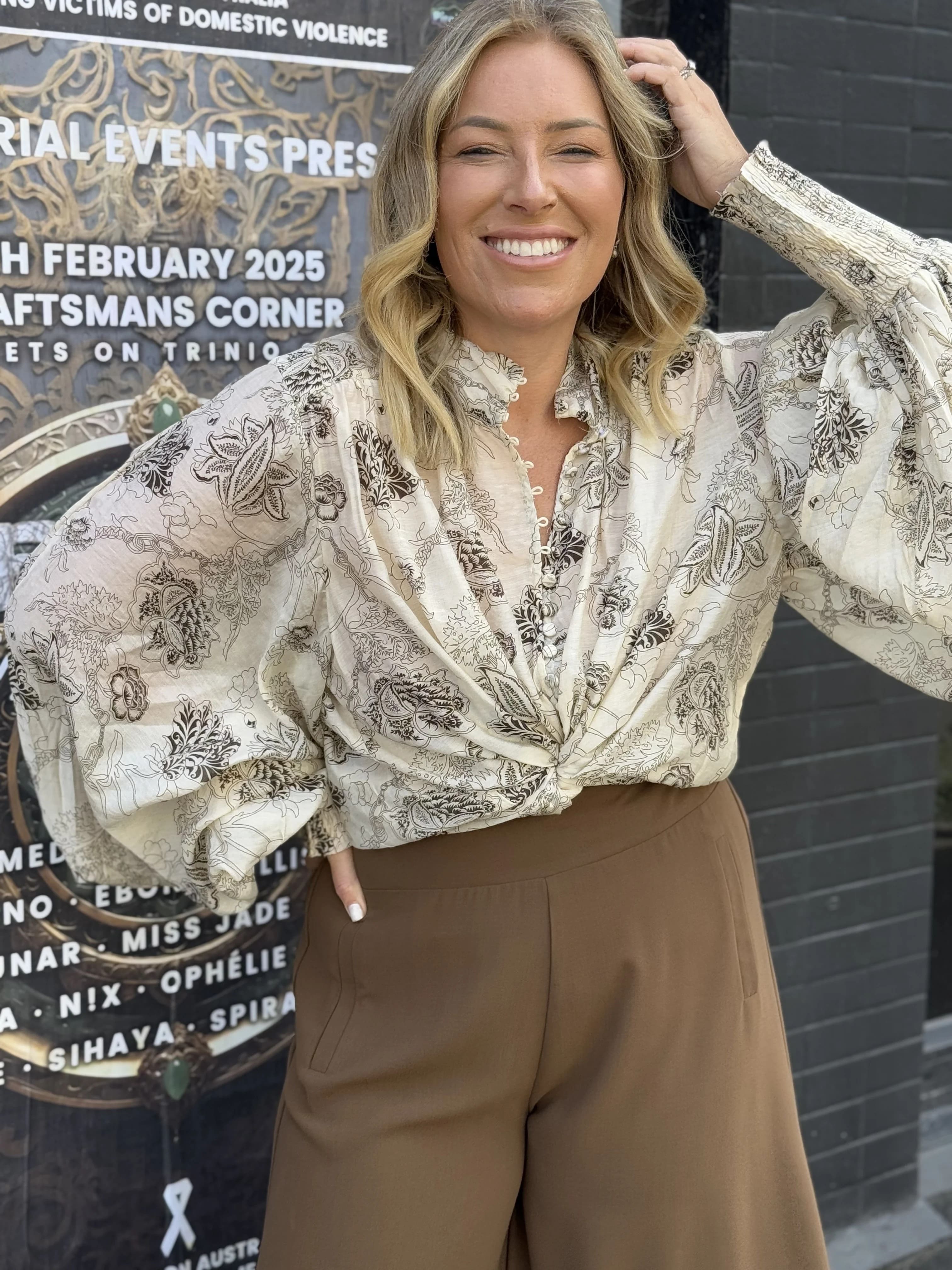DREAMS Q BLOUSE