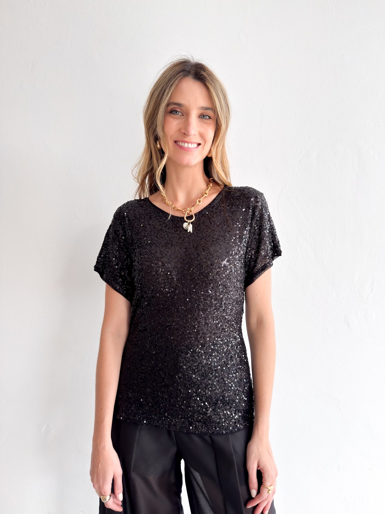 SPICY SEQUIN BLOUSE