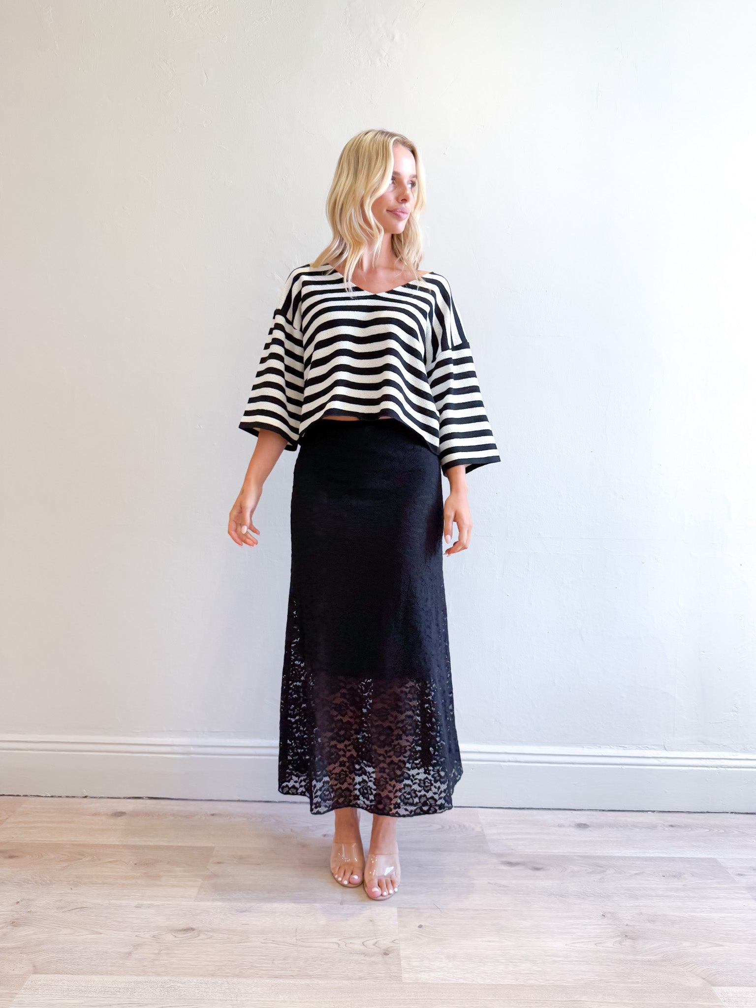 BOUCLE STRIPE KNIT
