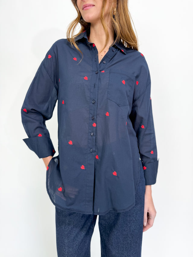 HEART MOTIF SHIRT - NAVY