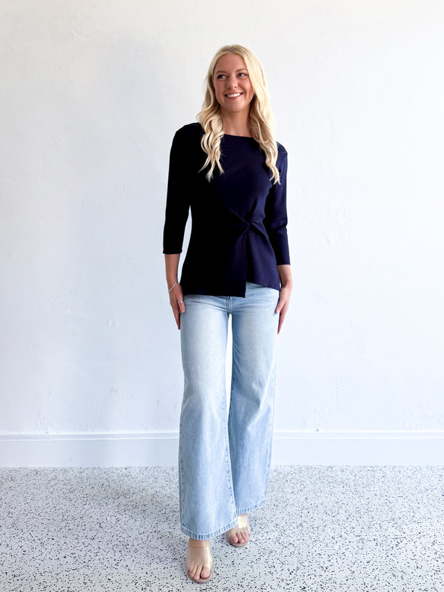 TWIST DETAIL KNIT