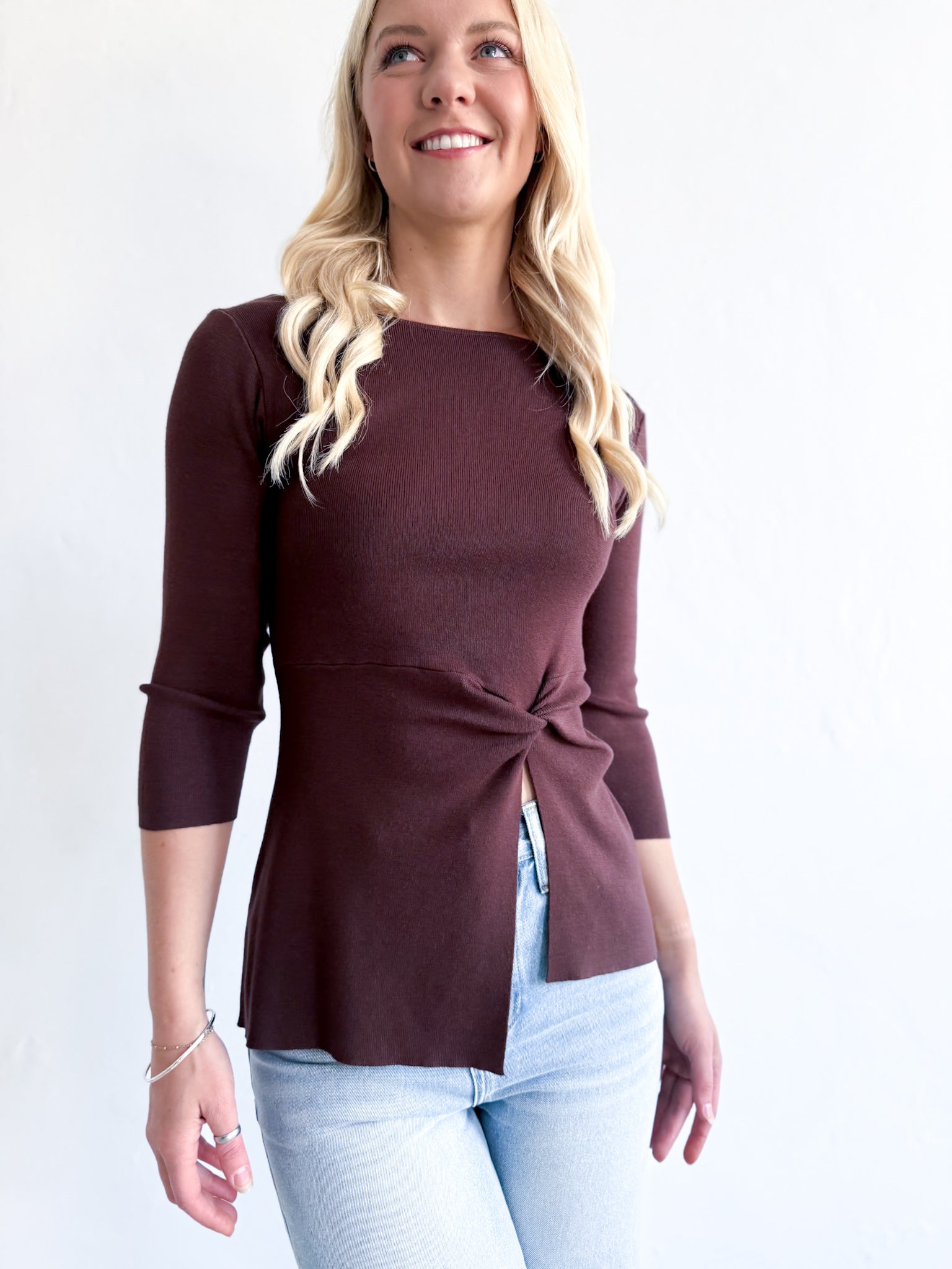 TWIST DETAIL KNIT