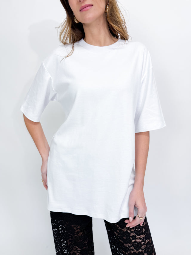 BASIC OVERSIZED TEE