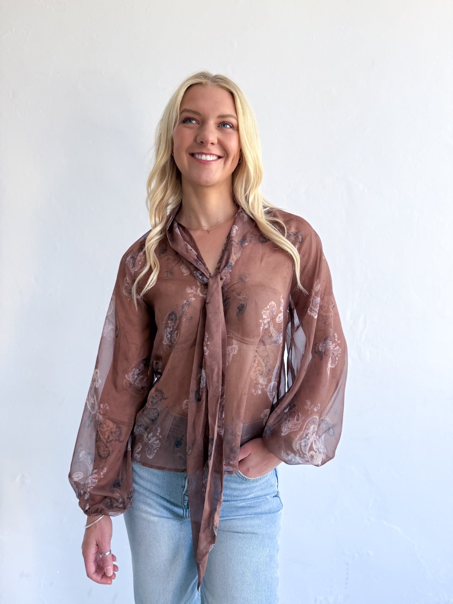 PUSSY BOW FLORAL SHIRT