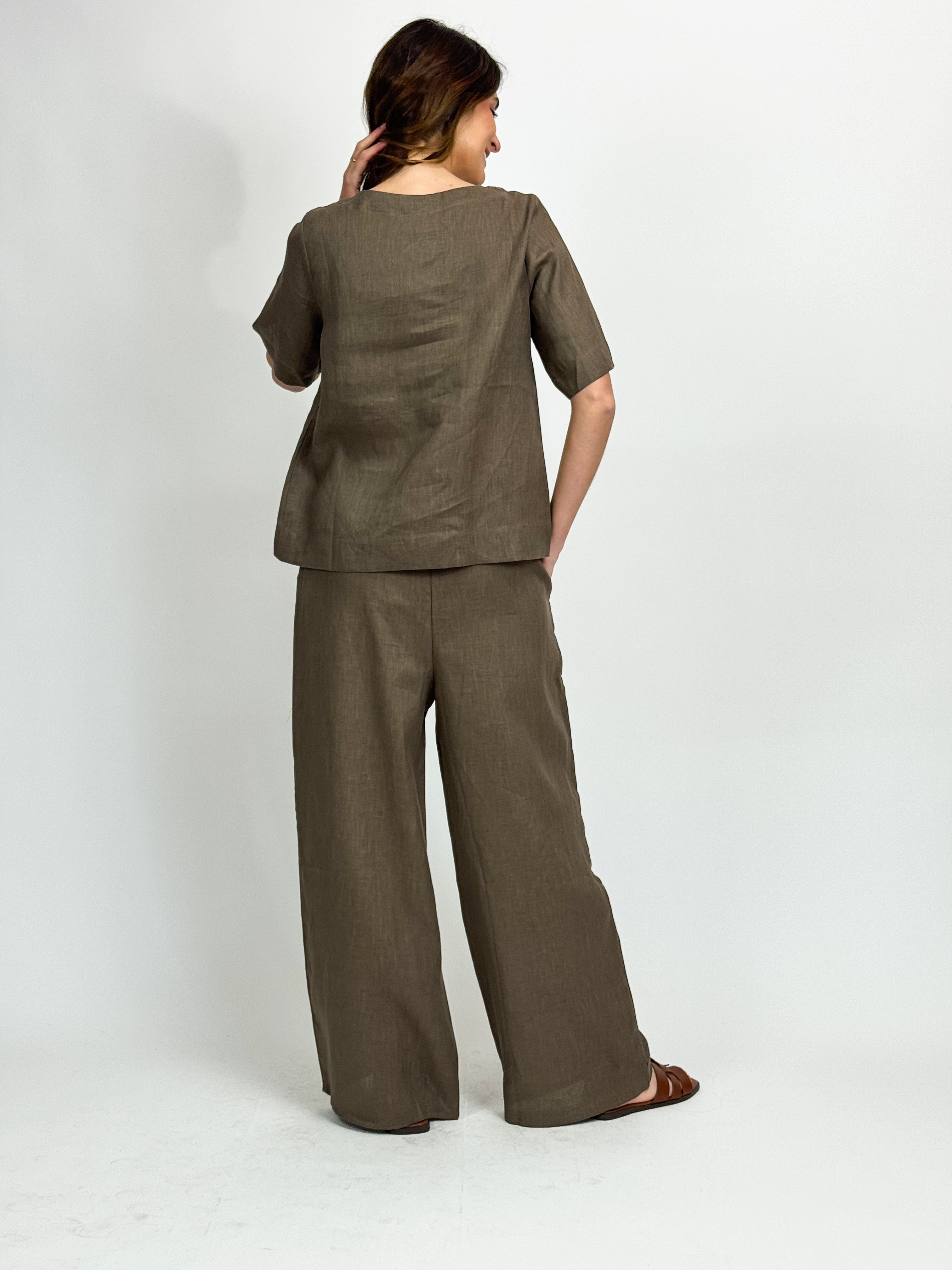 EASY LINEN CREW NECK TOP