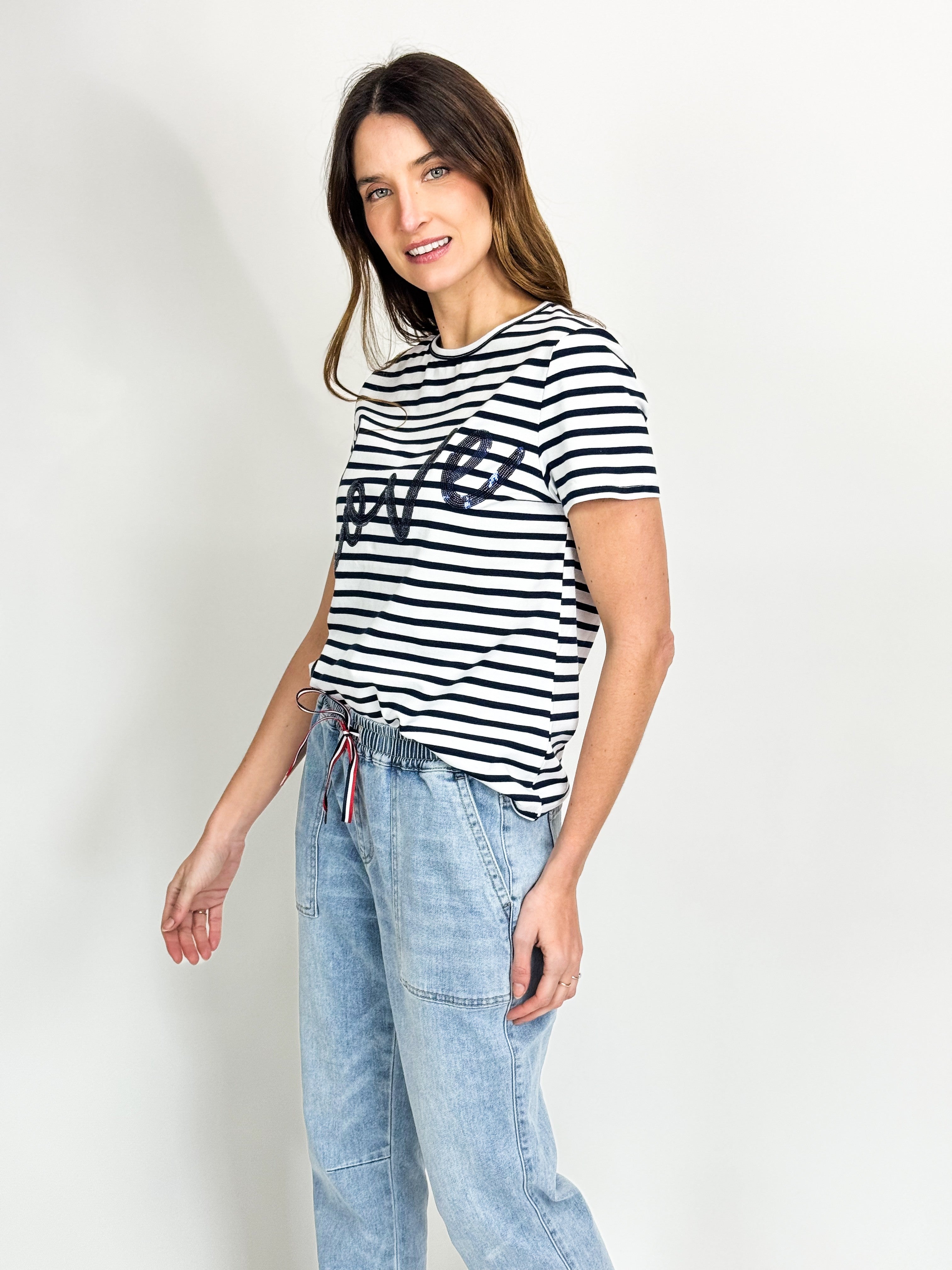 LOVE SEQUIN TEE
