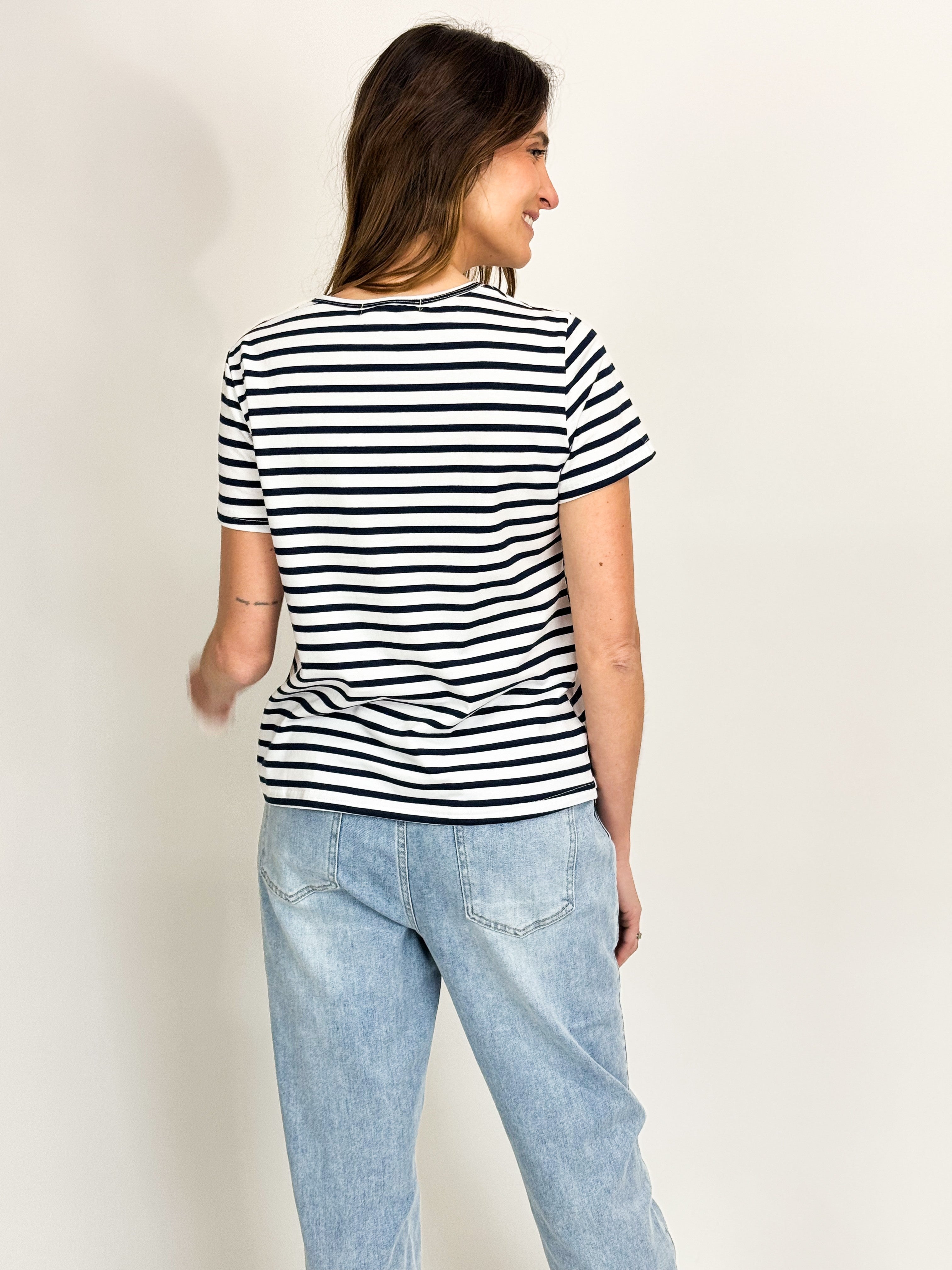 LOVE SEQUIN TEE