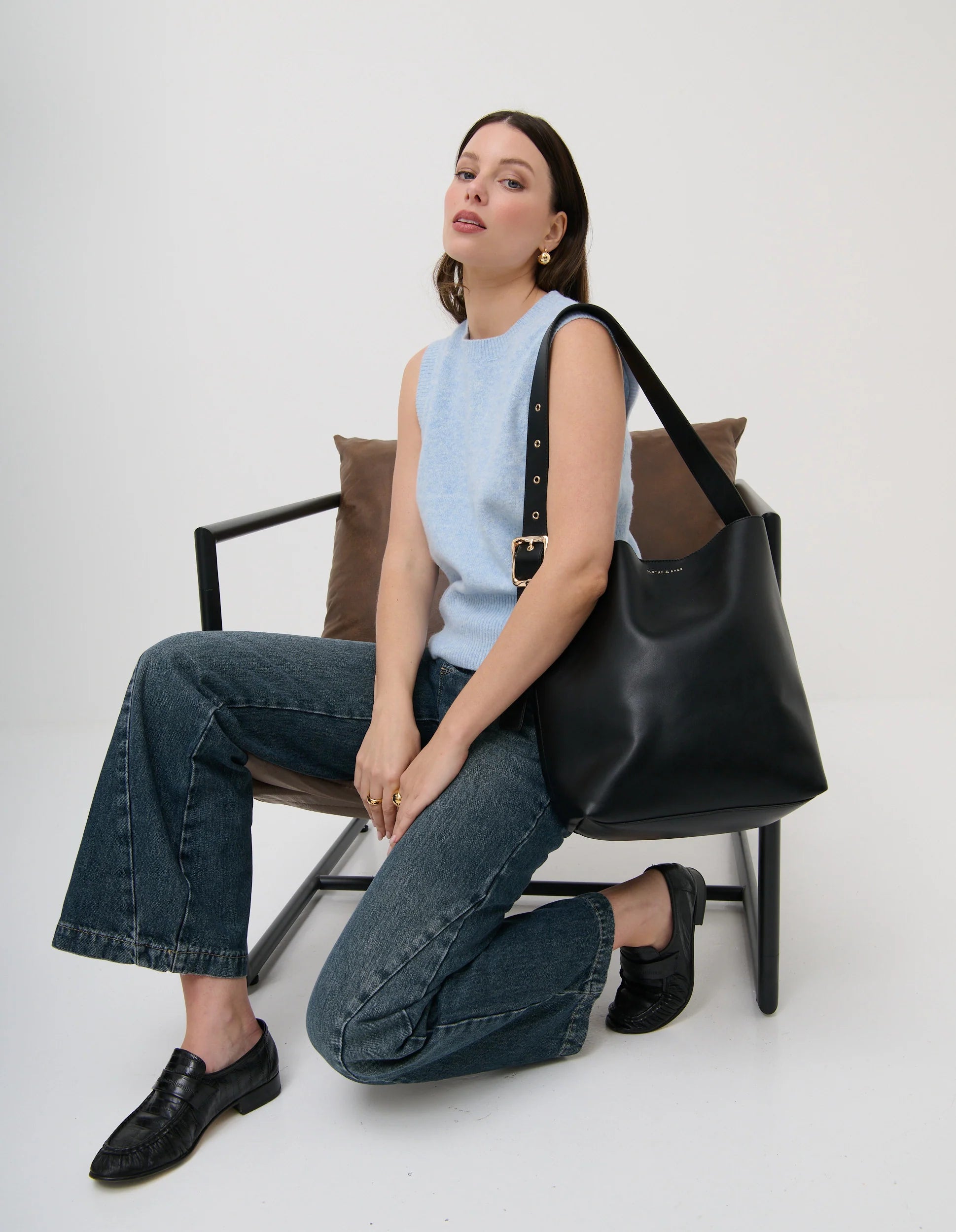Gwen Bucket Bag in Olive