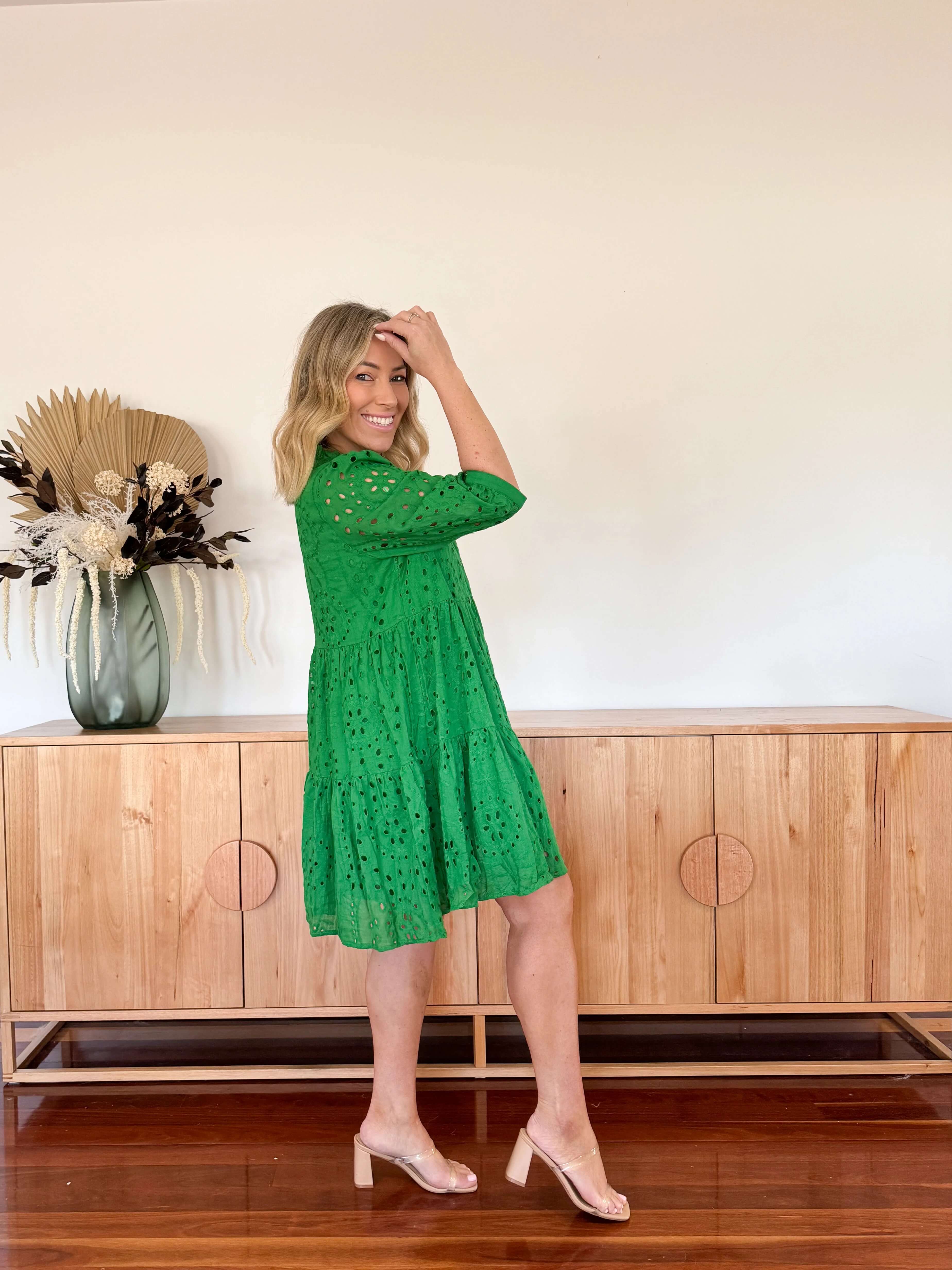 LACE SMOCK DRESS