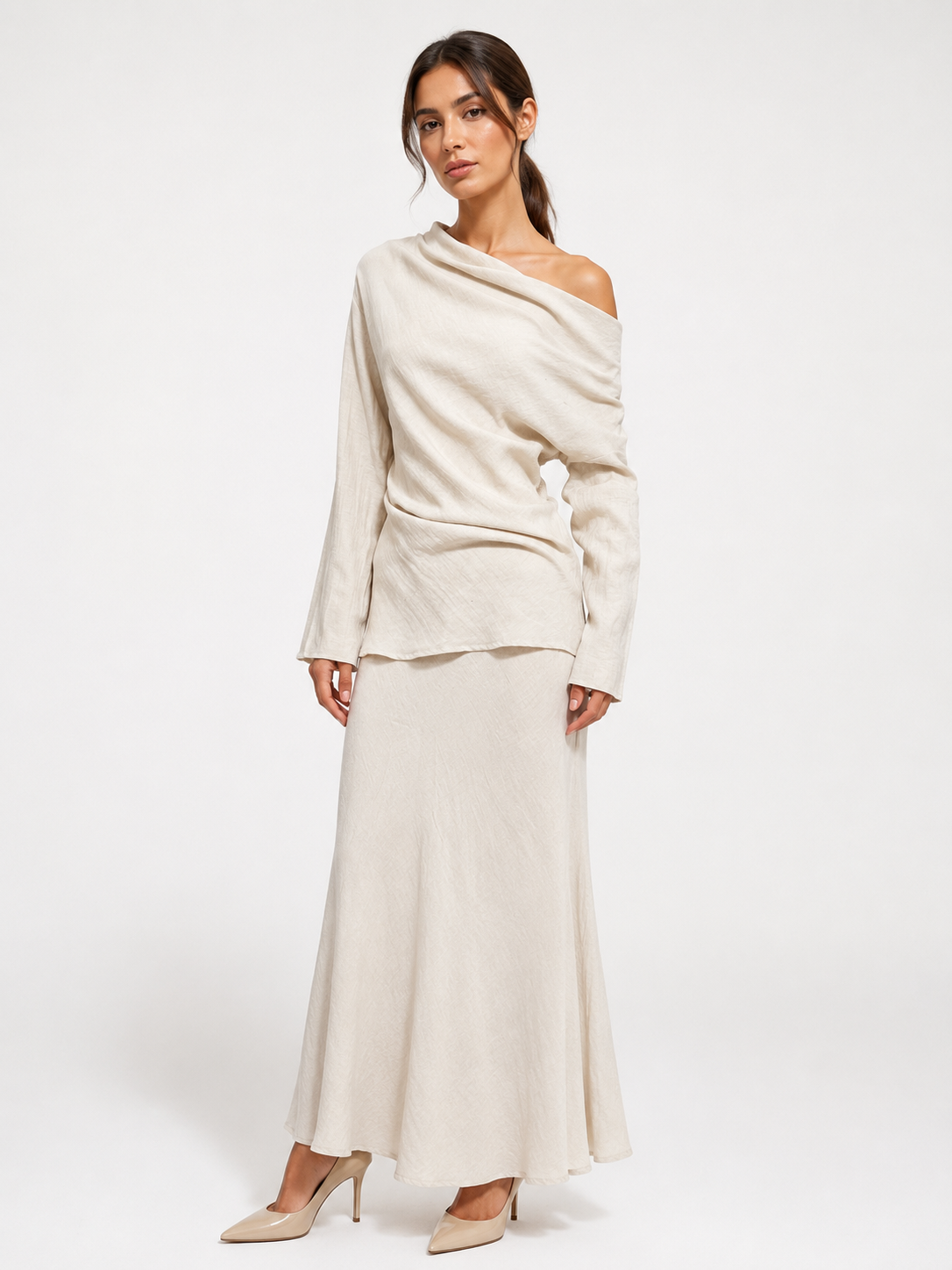 ELEGANCE DRAPE NECK TOP