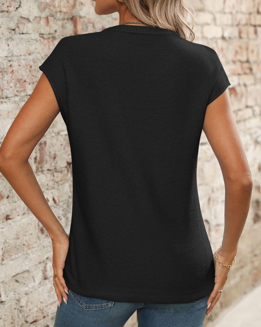 PERU KNIT TOP