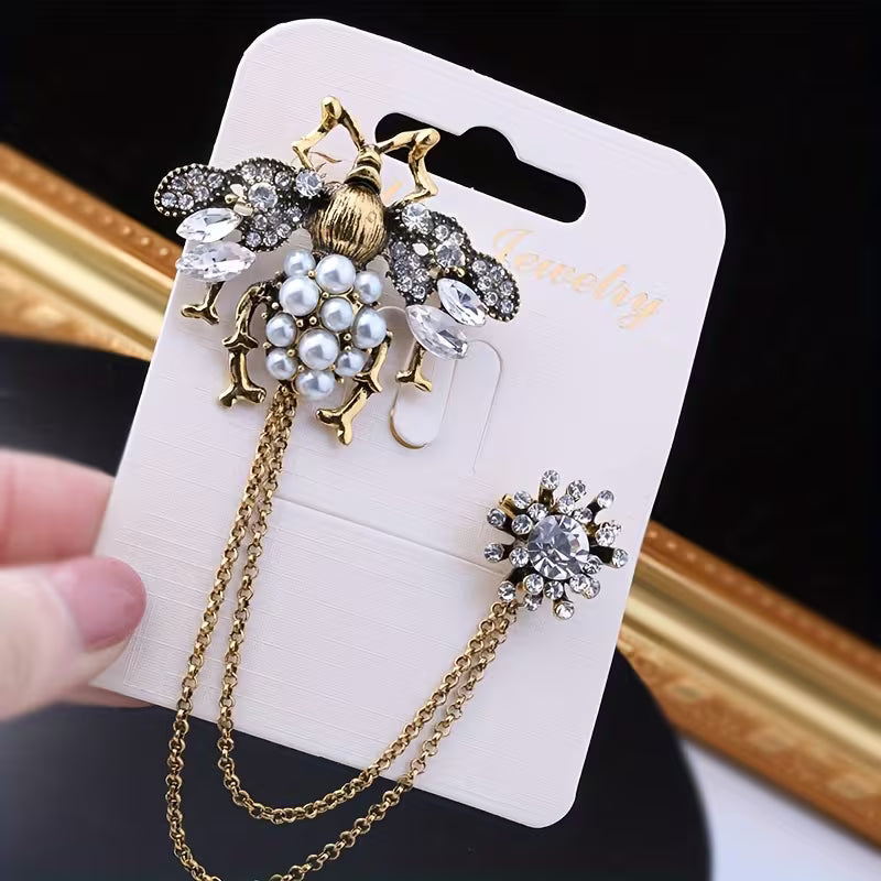 VINTAGE BEETLE BROOCH