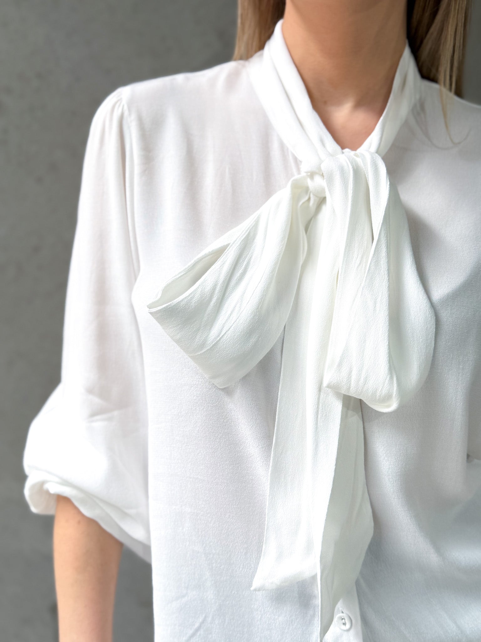 VALLIA  BLOUSE