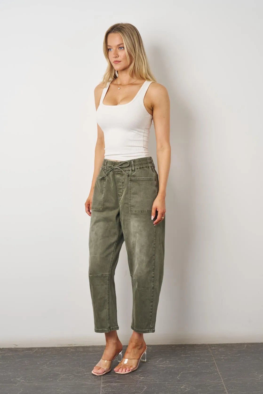 TUSCAN RELAXED BARREL JEANS