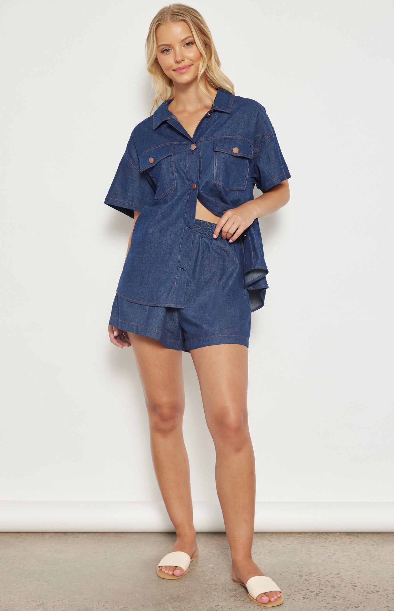 Contrast Stitching Chambray Shirt and Shorts Set