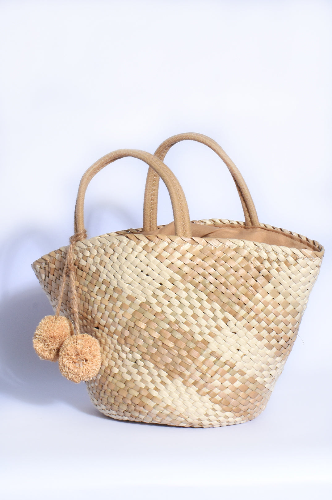 Pom Pom Detail Beach Basket SS22