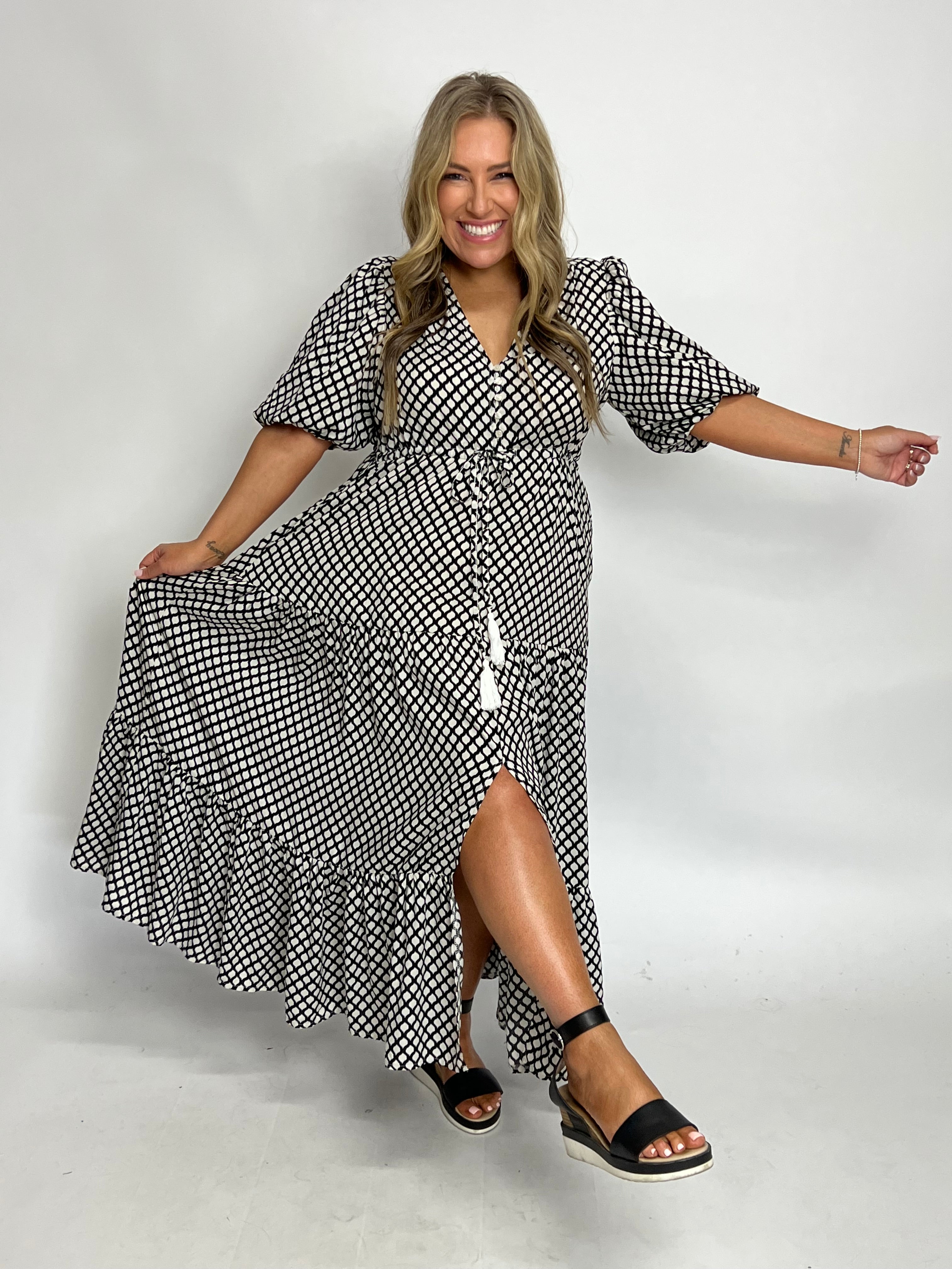 MONOCHROME MAXI DRESS