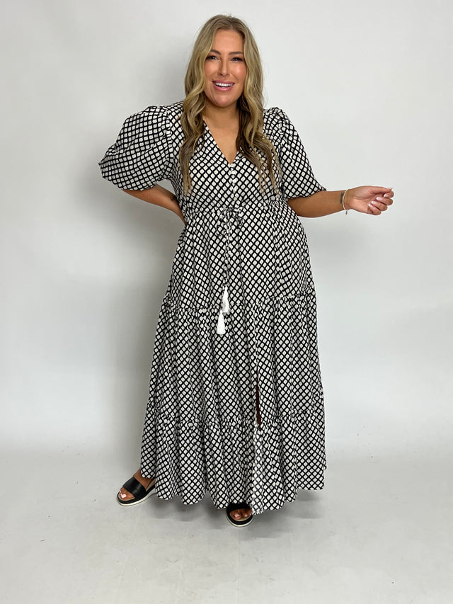 MONOCHROME MAXI DRESS