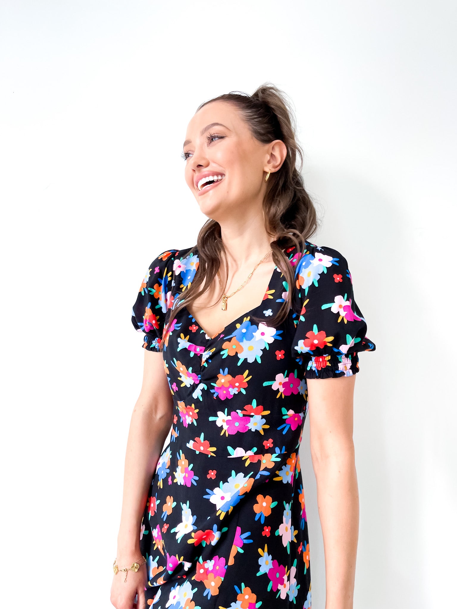 HAPPY FLOWERS MIDI DRESS