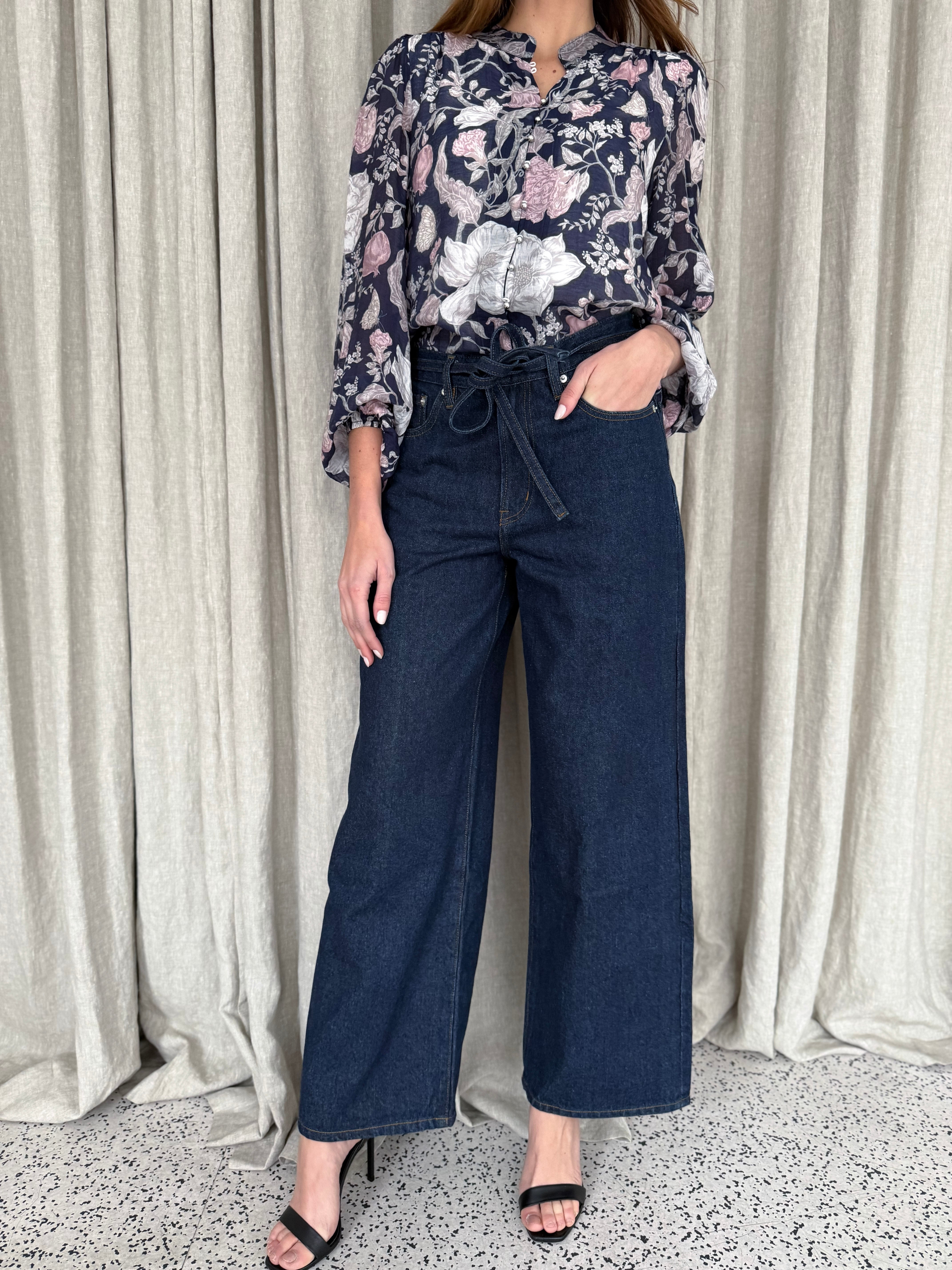 DARK DENIM WIDE LEG JEANS