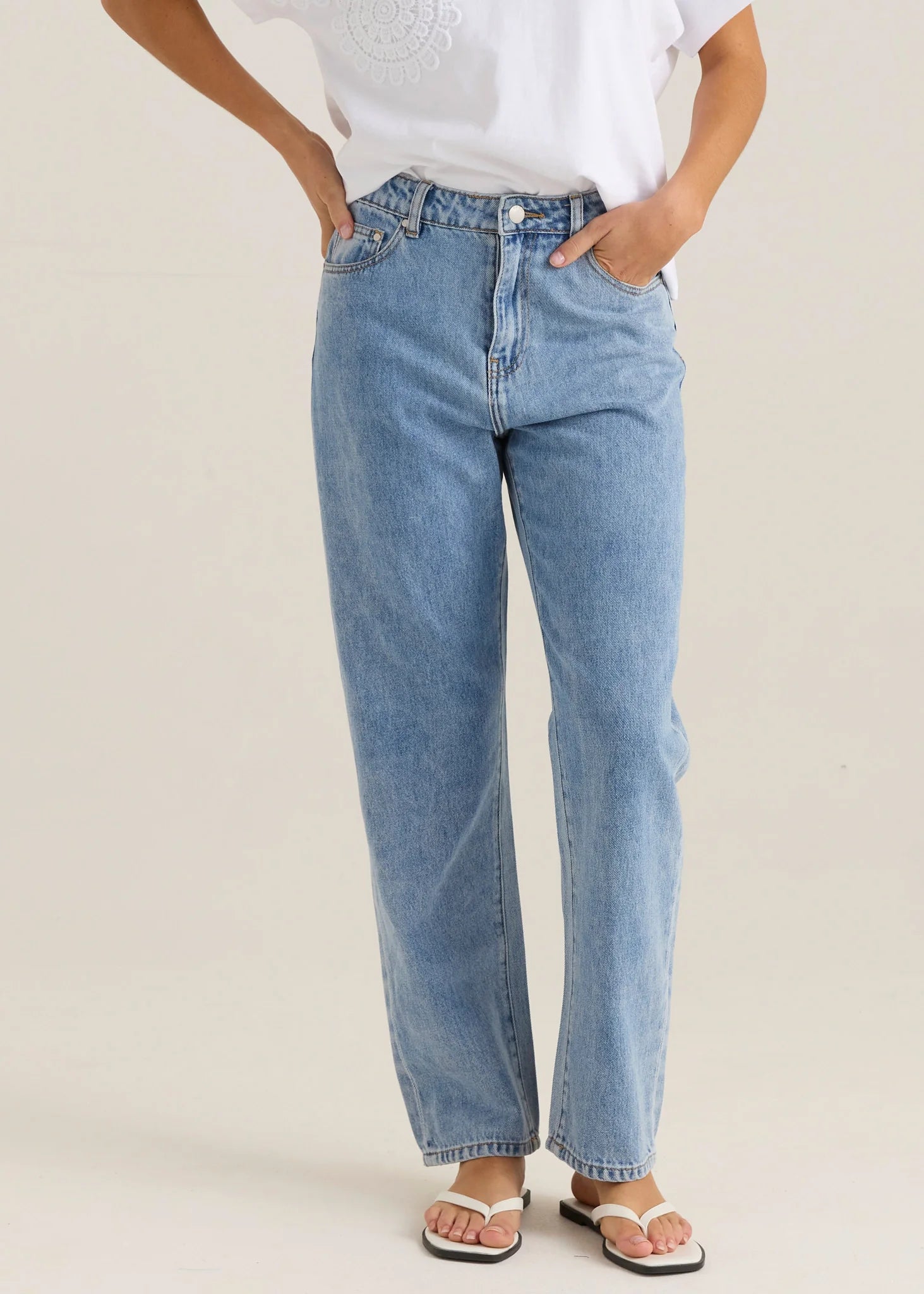 Kalani Straight Leg Jean - 90's Blue Wash